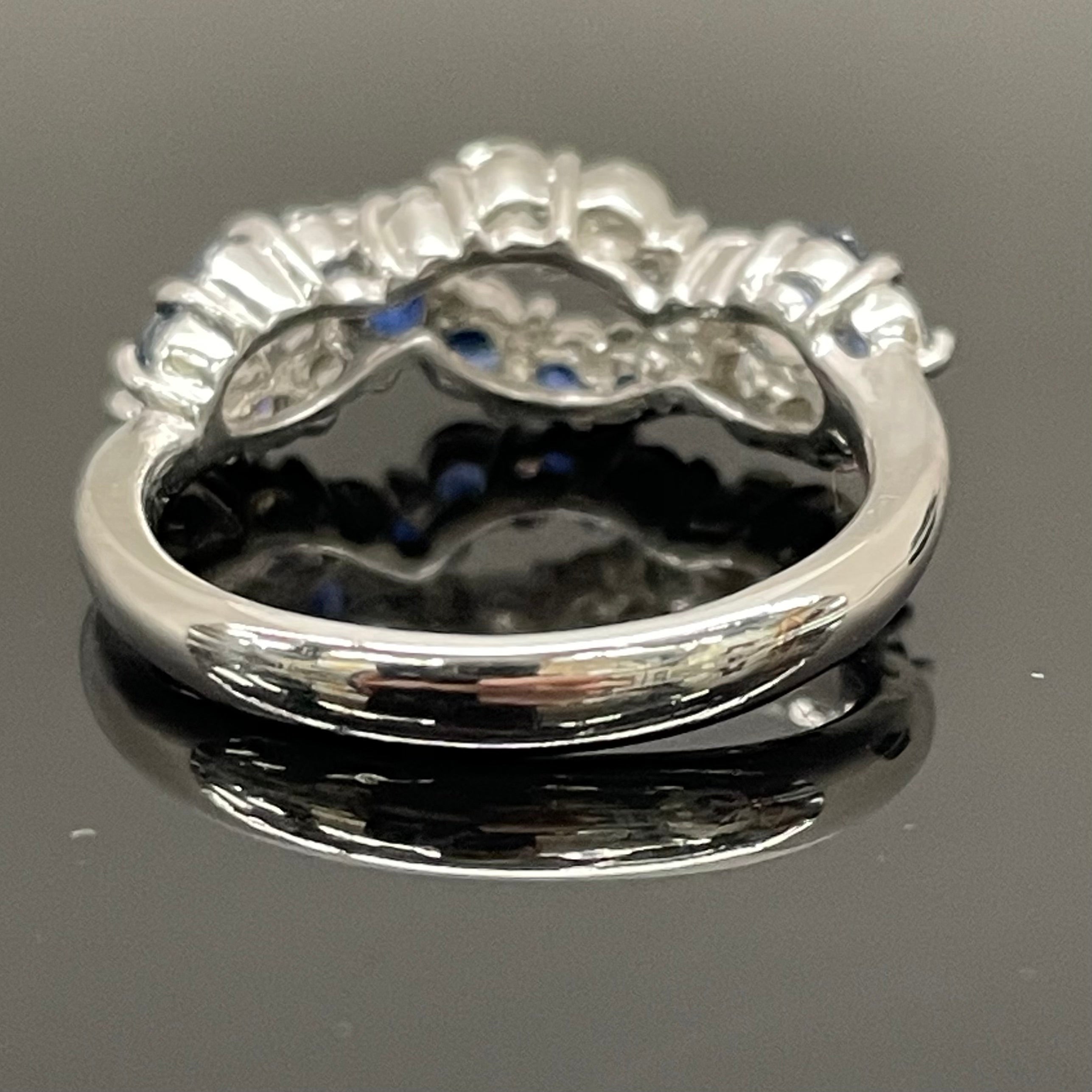 ノンブランド _サファイア/ダイヤモンド_ Pt900リング _S0.70/FD0.52ct/5.6g/#11号 _中古品