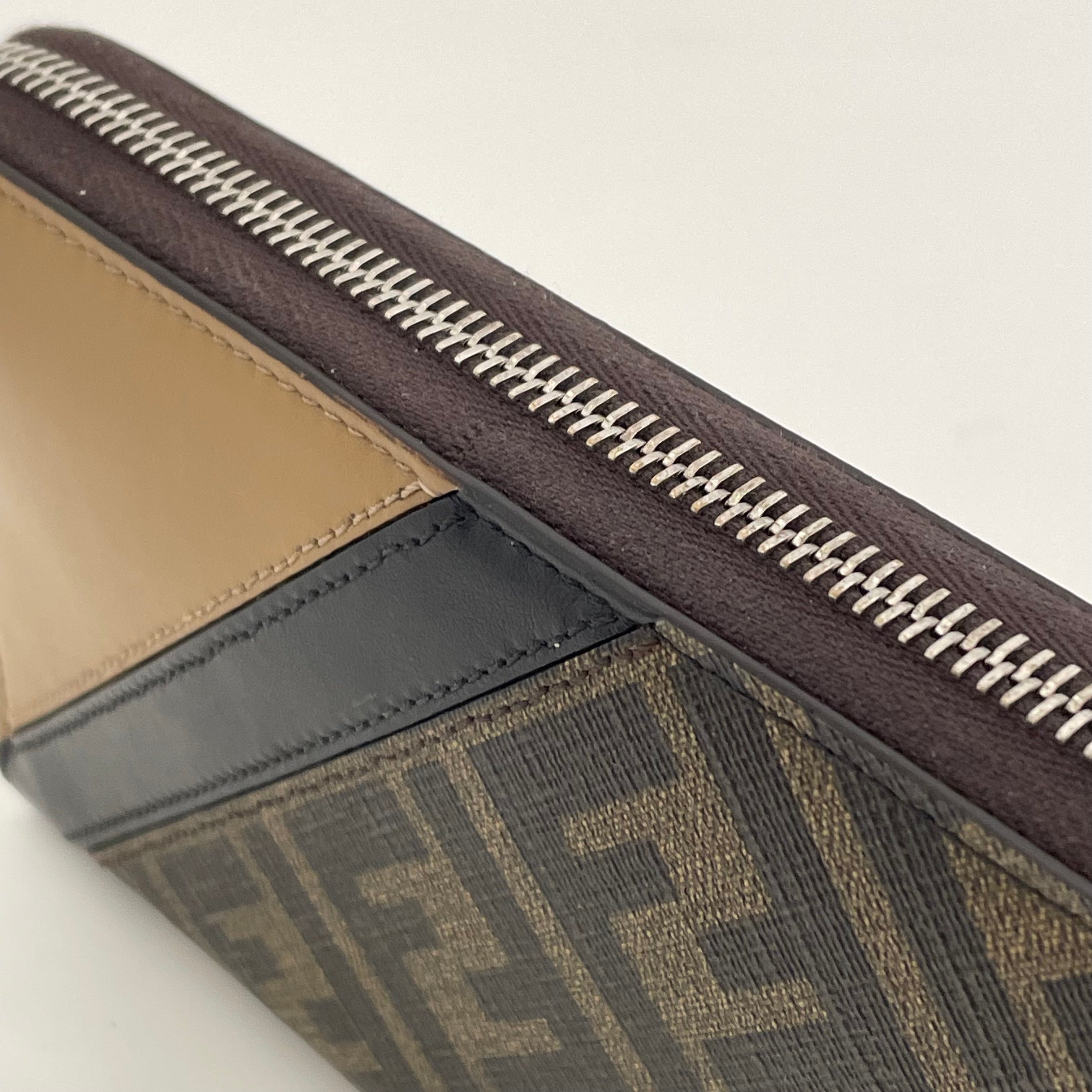 FENDI_(フェンディ)_ジップアラウンド長財布_ 7M0210 AJF8 _中古品