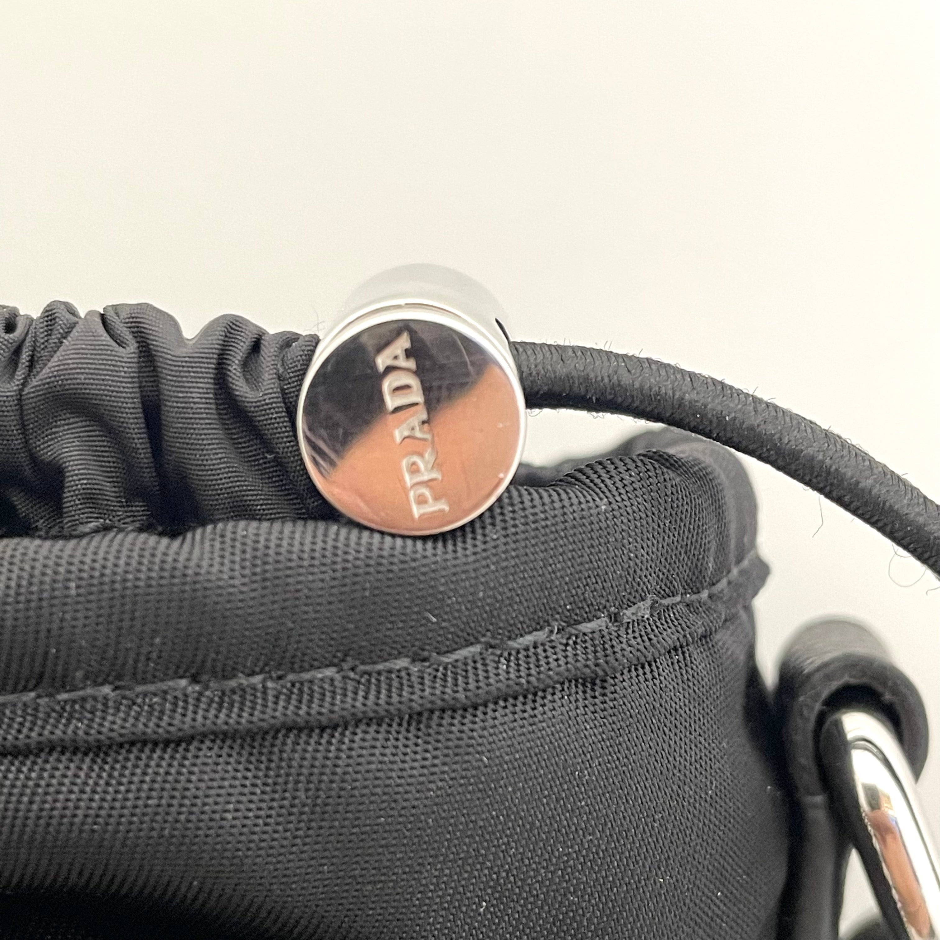 PRADA_(プラダ)_Re-Nylon _スマートフォンケース_2ZH155 _中古品