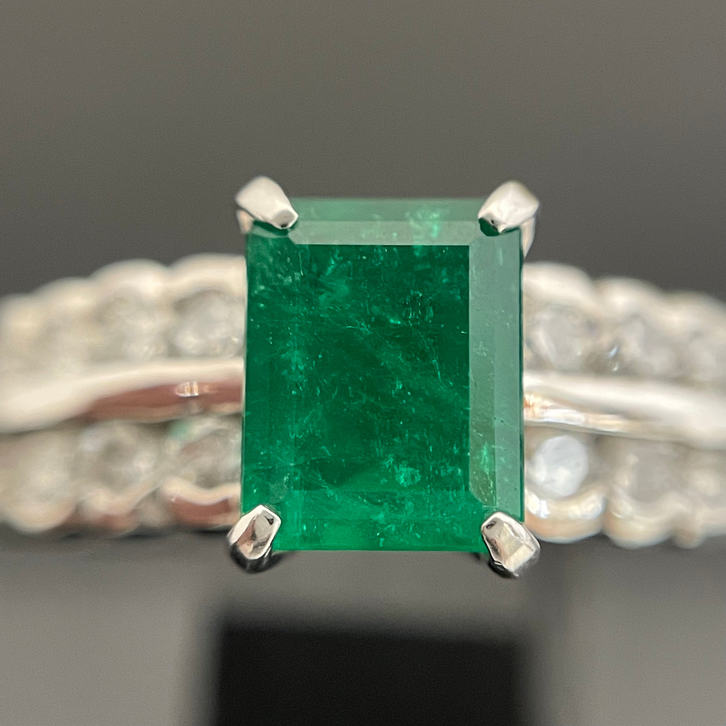 ノンブランド _エメラルド指輪(リング)_E1.16ct/FD0.57ct_Pt900/6.8g/#15号_中古品