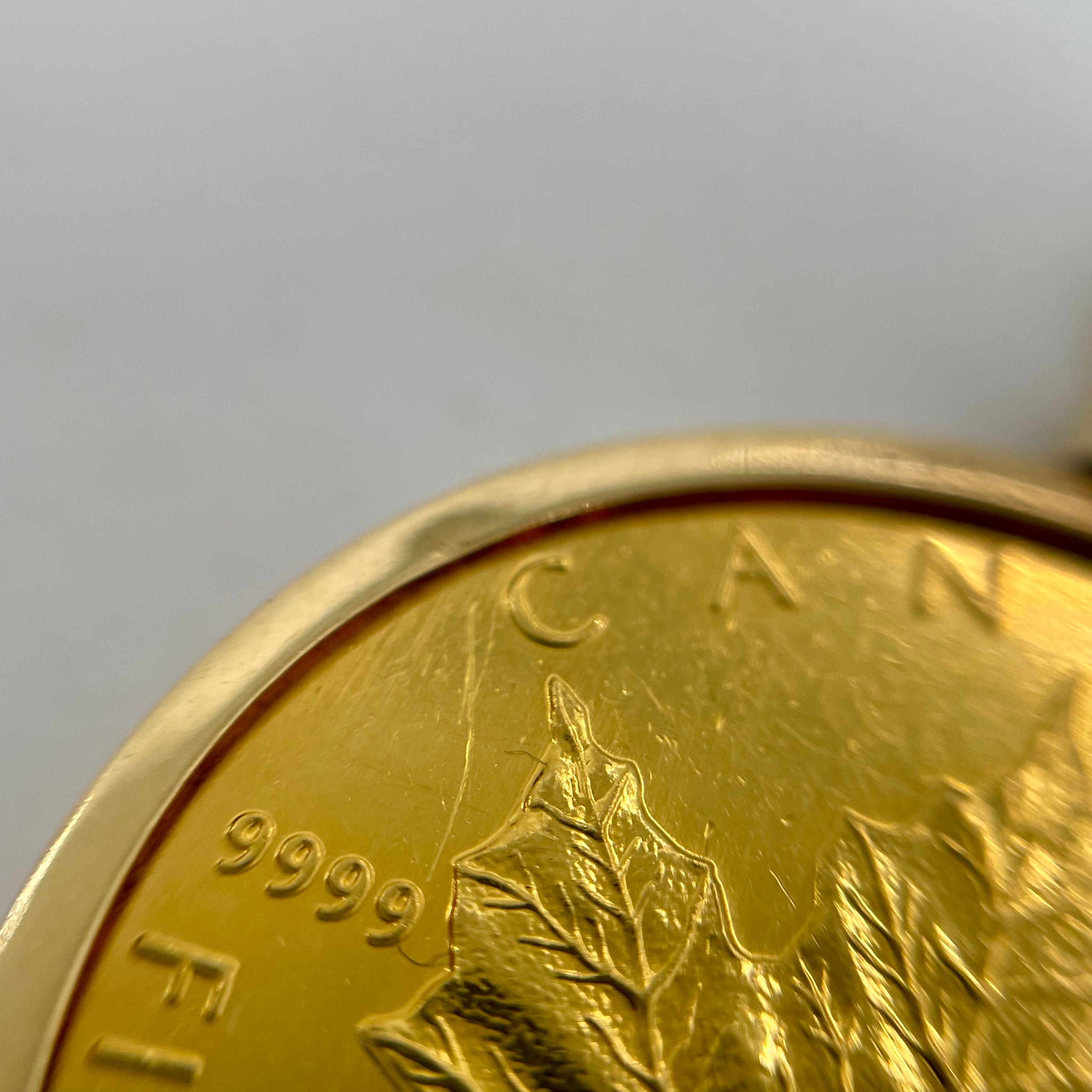 ノンブランド _ メイプルリーフ金貨 _ペンダントネックレス_純金コイン1/2oz(枠/チェーンK18)32.9g_中古品