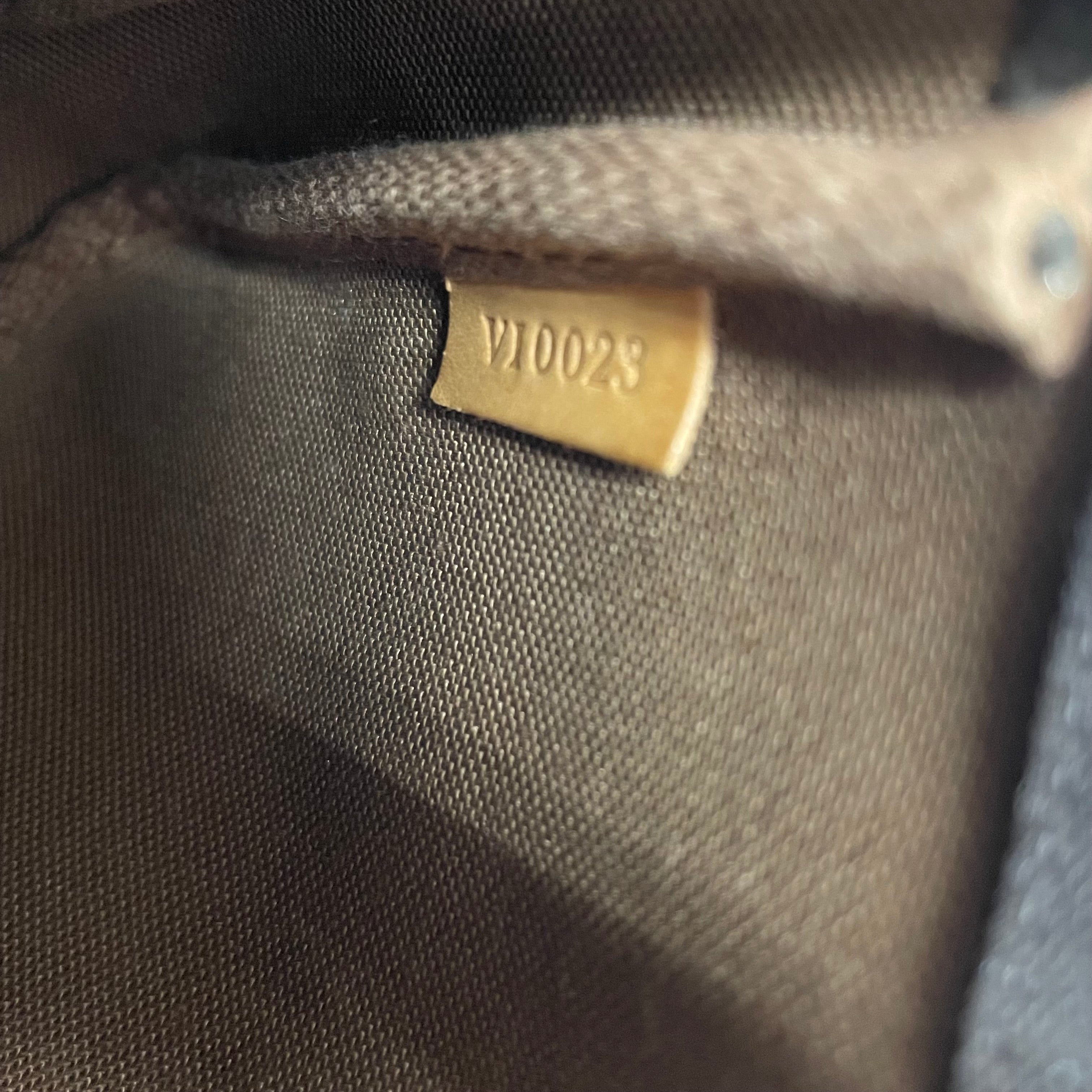 LOUIS VUITTON_(ルイ ヴィトン)_モノグラム _ポシェットアクセソワール_ M51980_ 中古品