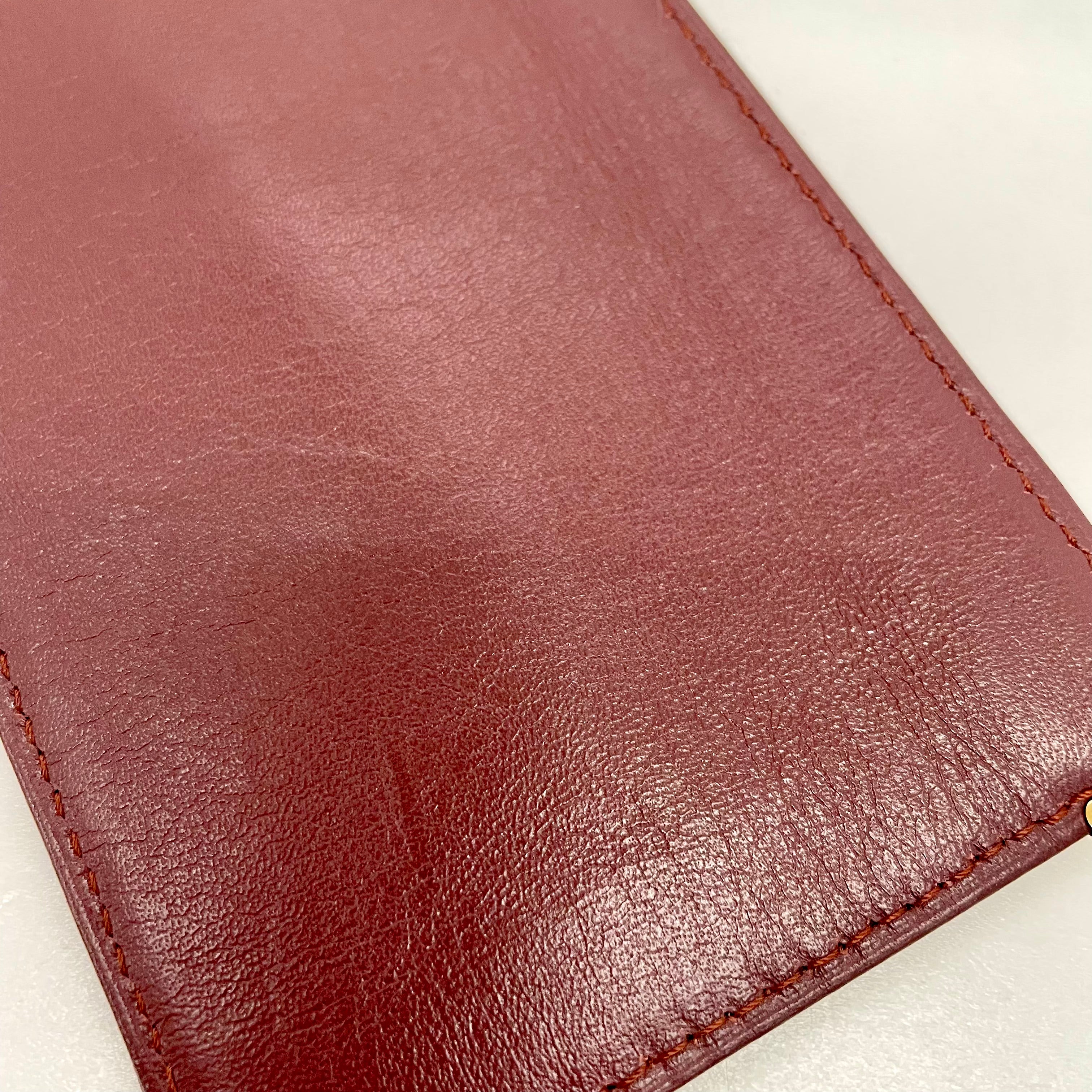 Cartier_(カルティエ)_眼鏡ケース _マストライン _ボルドーxゴールド_中古品