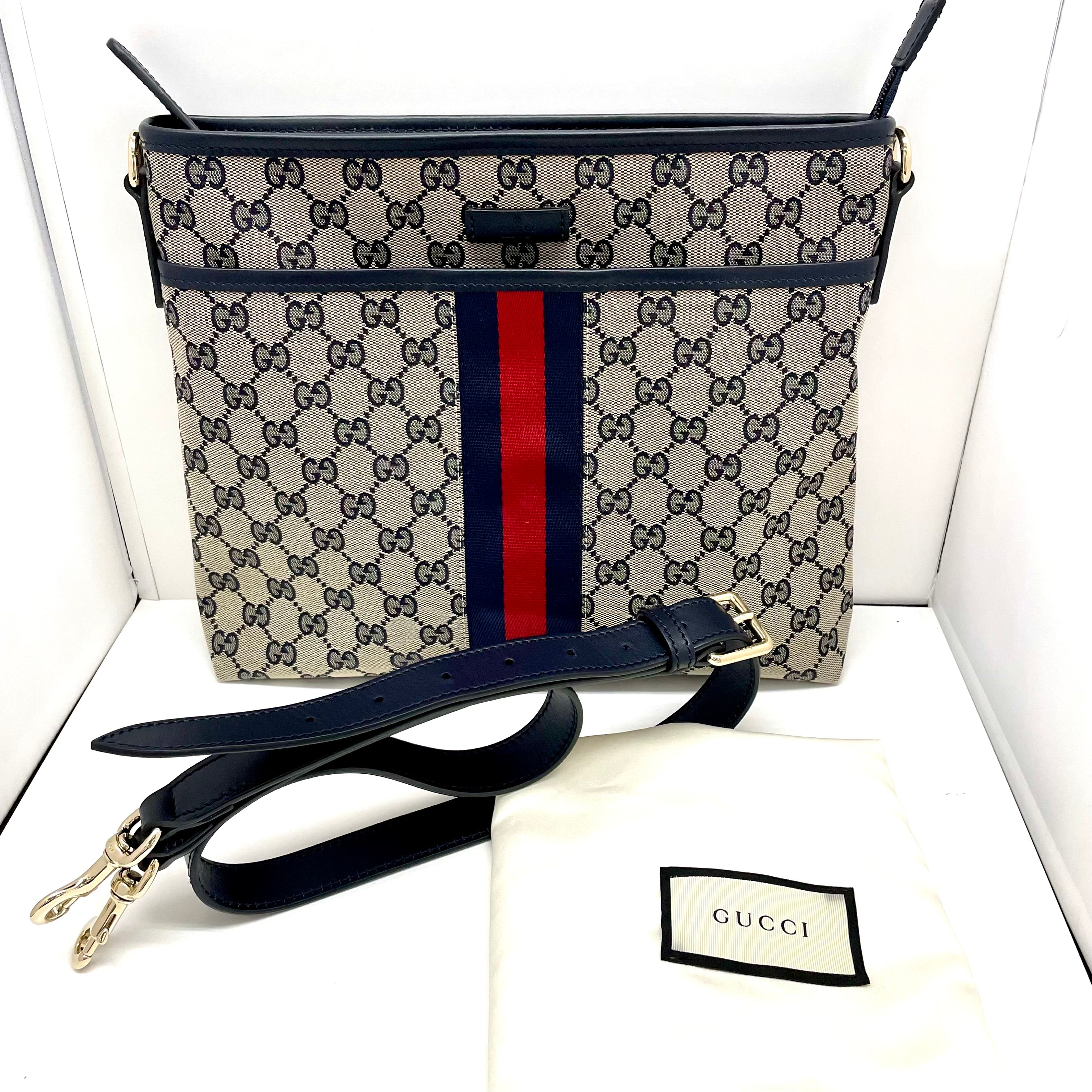 GUCCI_(グッチ)_シェリーラインGGキャンバス_ ショルダーバッグ_ 388926_ 中古品