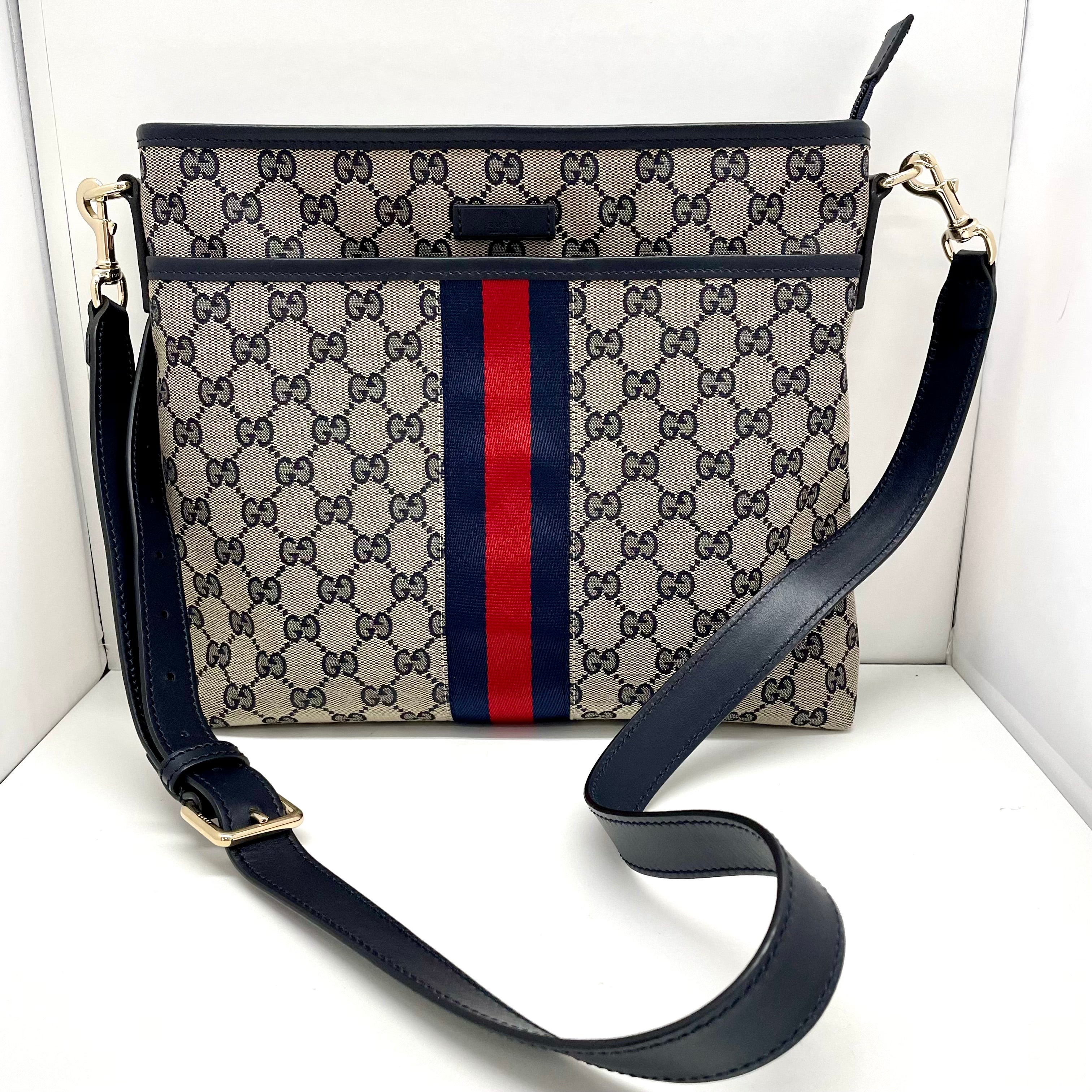 GUCCI_(グッチ)_シェリーラインGGキャンバス_ ショルダーバッグ_ 388926_ 中古品