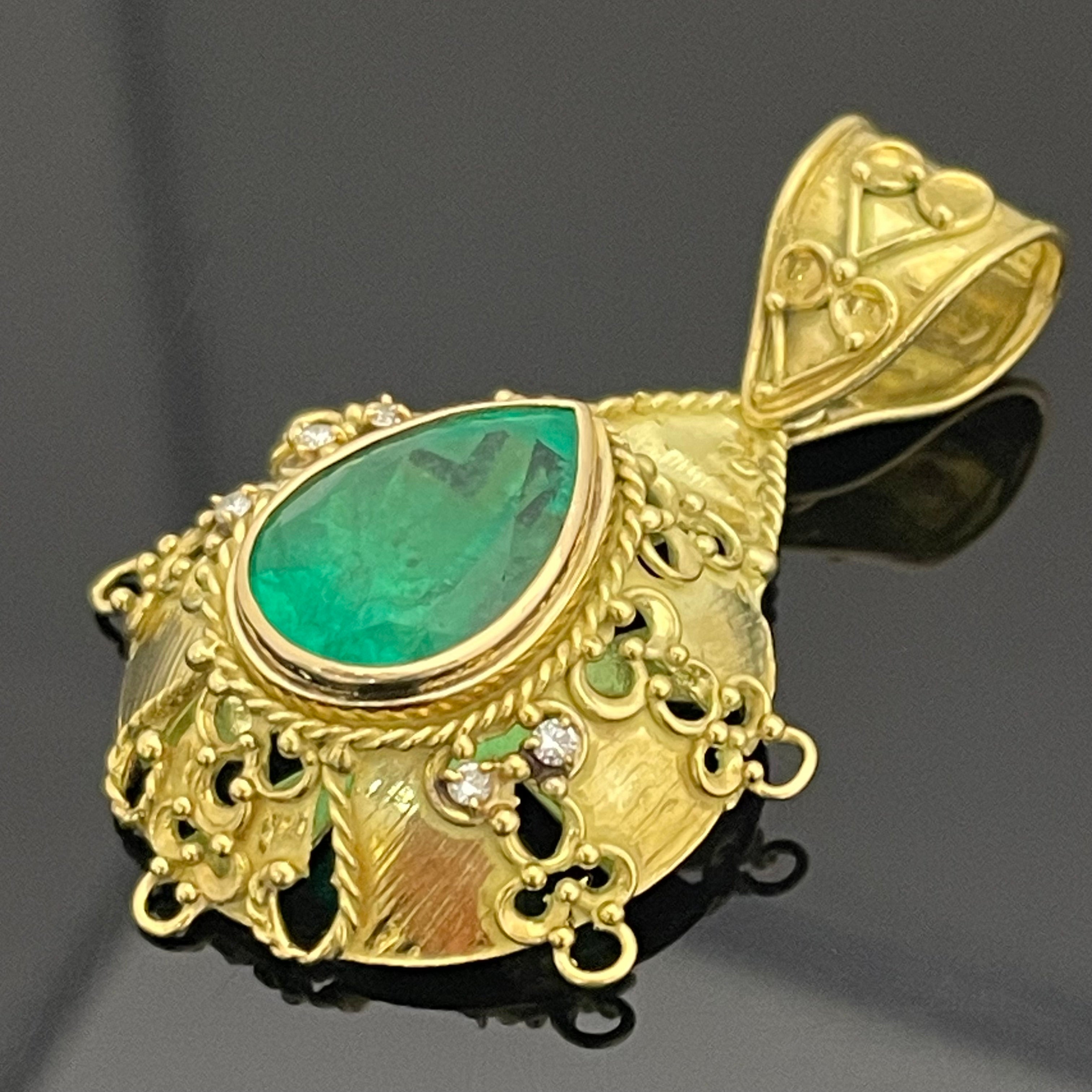 ノンブランド _750(K18)エメラルド _ペンダントトップ_E11.94ct/FD0.17ct/19.2g_中古品