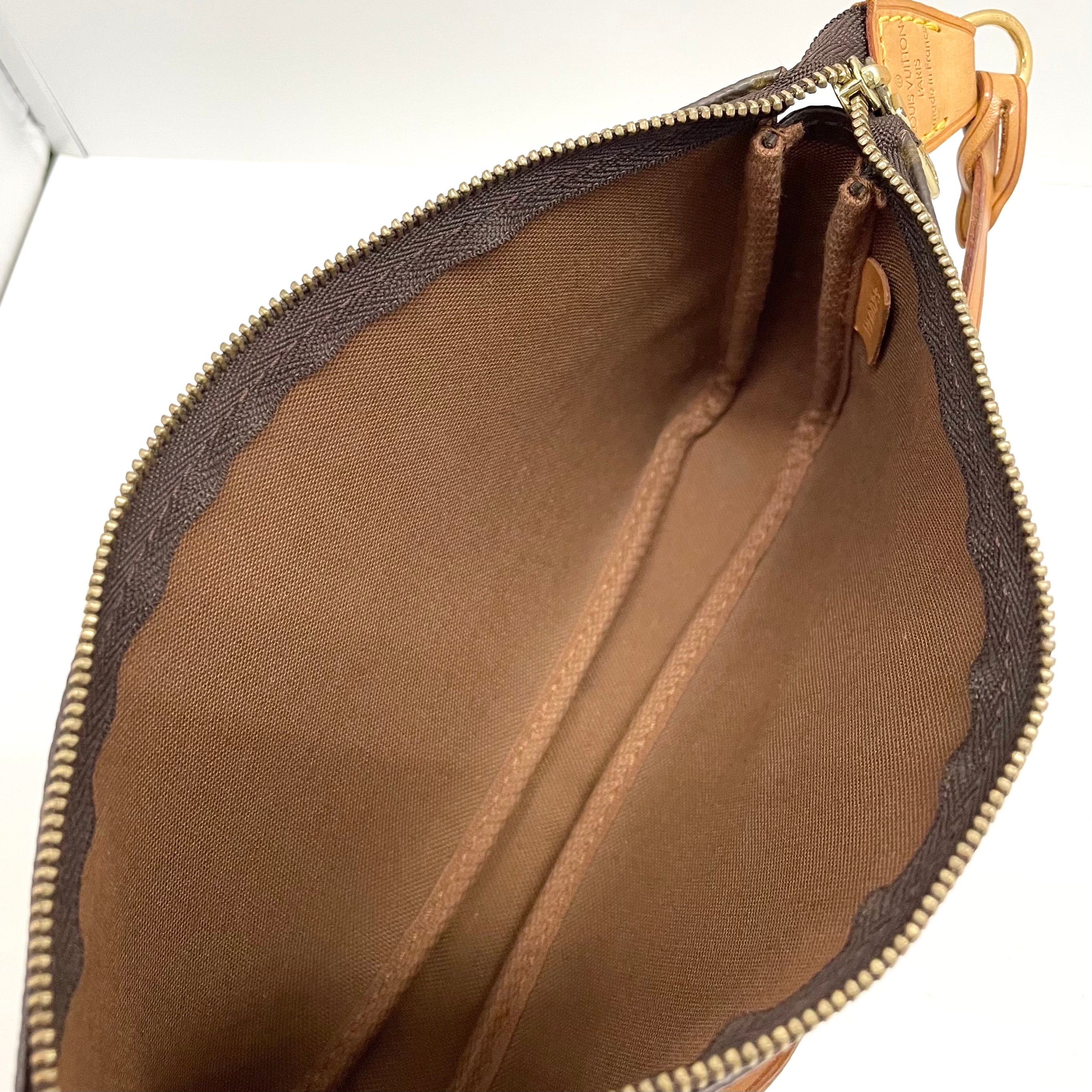 LOUIS VUITTON_(ルイ ヴィトン)_モノグラム _ポシェットアクセソワール_ M51980_ 中古品