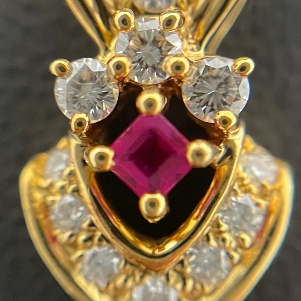 POLA_(ポーラ)_K18ルビー&ダイヤモンド_ ペンダントトップ _R0.12ct/FD0.32ct/3.0g_ 中古品