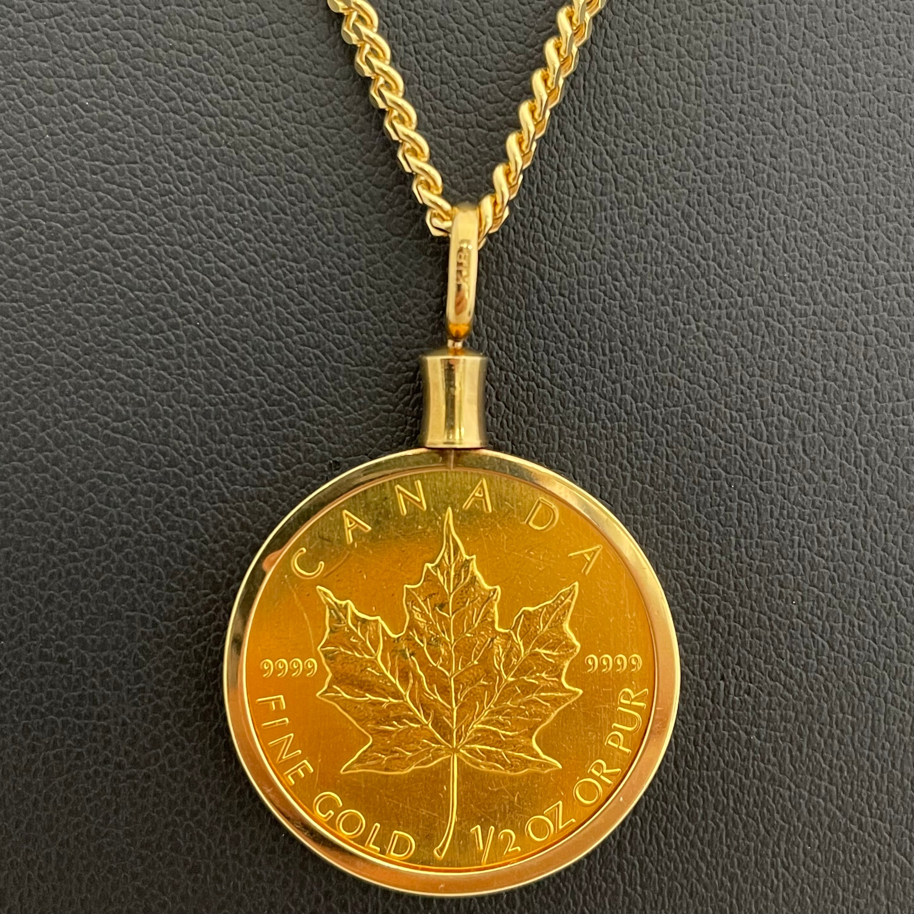 ノンブランド _ メイプルリーフ金貨 _ペンダントネックレス_純金コイン1/2oz(枠/チェーンK18)32.9g_中古品