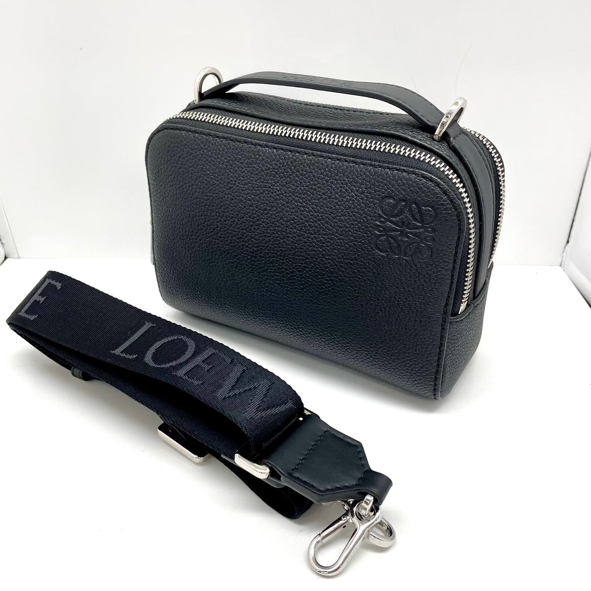 LOEWE_(ロエベ)_クロスボディ _カメラバッグ ミニ_中古品