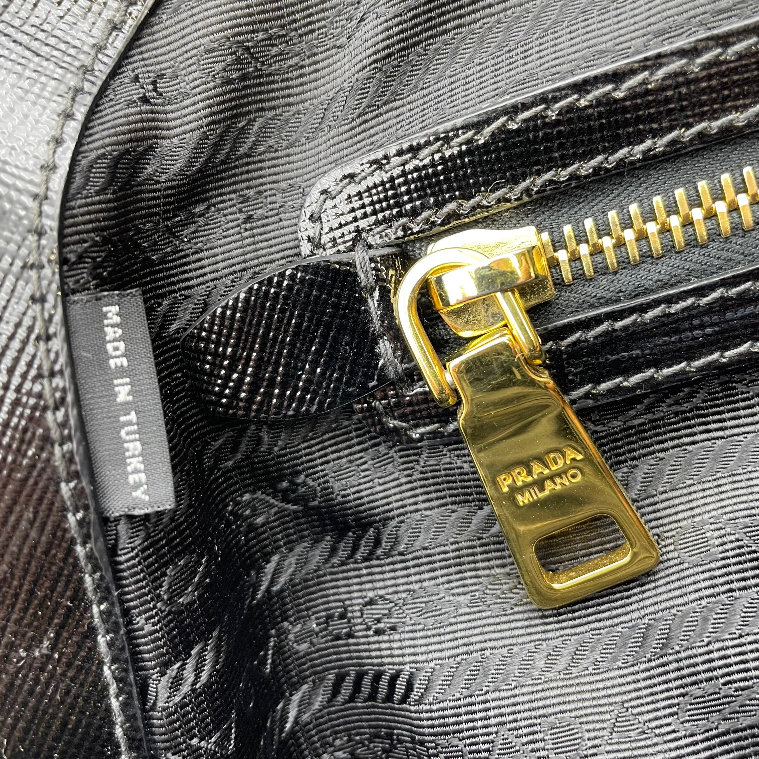 PRADA_(プラダ)_ナイロンxサフィアーノレザー_ハンドバッグ_ BL847B(黒)_中古品