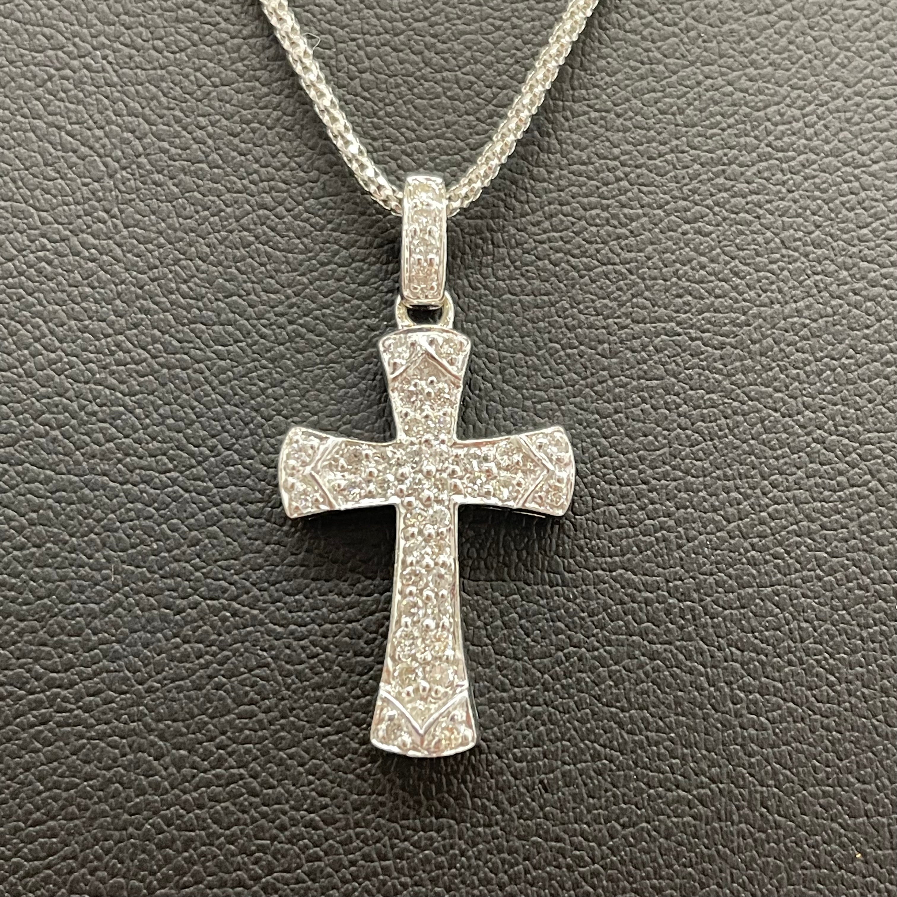 ノンブランド _K18WGダイヤモンドクロス_ ペンダントネックレス_ FD0.35ct/6.0g/50cm_ 中古品
