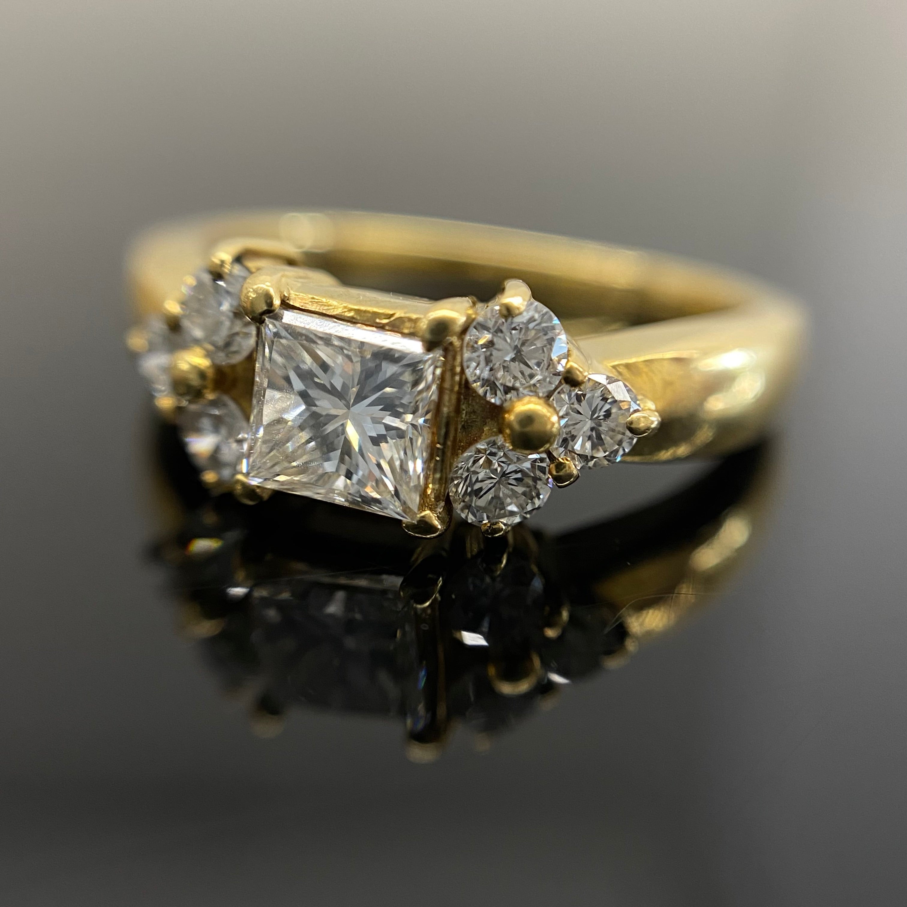 【送料無料】_ ノンブランド _K18ダイヤモンドリング_ D0.55ct/FD 0.39ct _#12号/4.6g_ 中古品