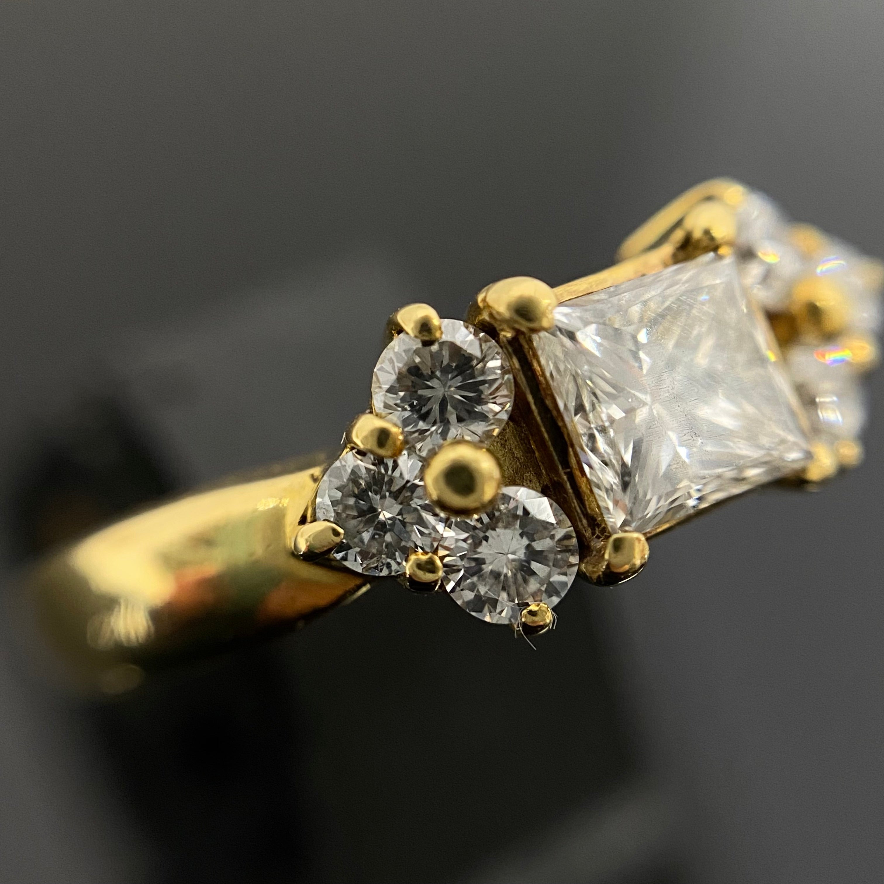 【送料無料】_ ノンブランド _K18ダイヤモンドリング_ D0.55ct/FD 0.39ct _#12号/4.6g_ 中古品