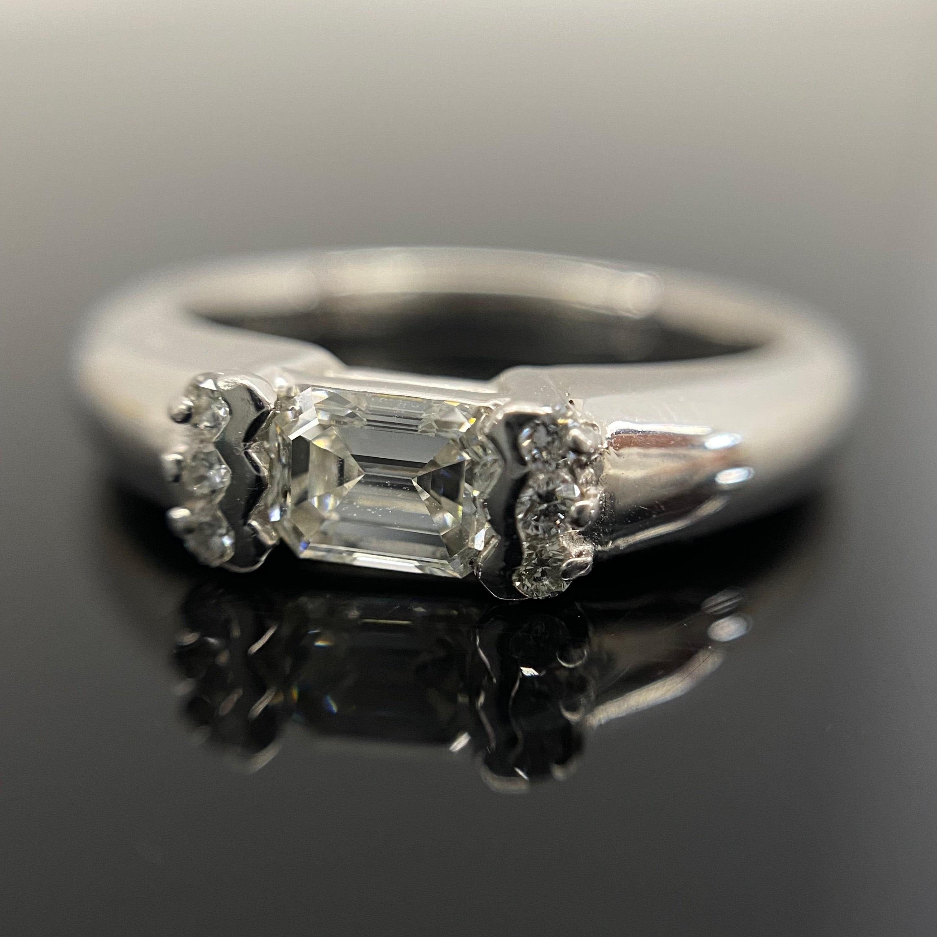 【送料無料】_ ノンブランド _Pt900ダイヤモンドリング _D0.468ct/FD0.06ct_ #13号/7.9g _中古品