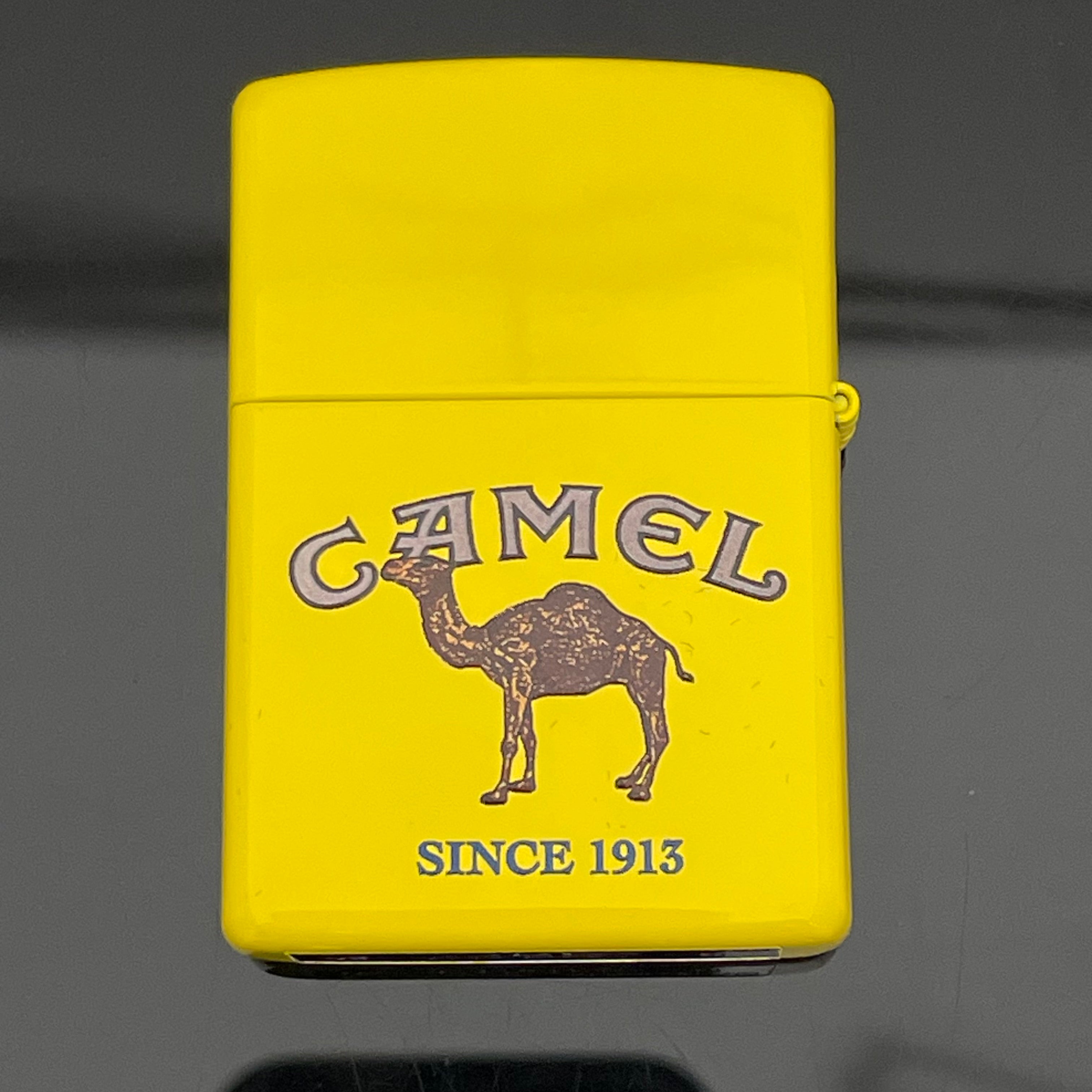 【送料無料】_ Zippo_(ジッポ)_オイルライター _CAMEL限定モデル_未使用品