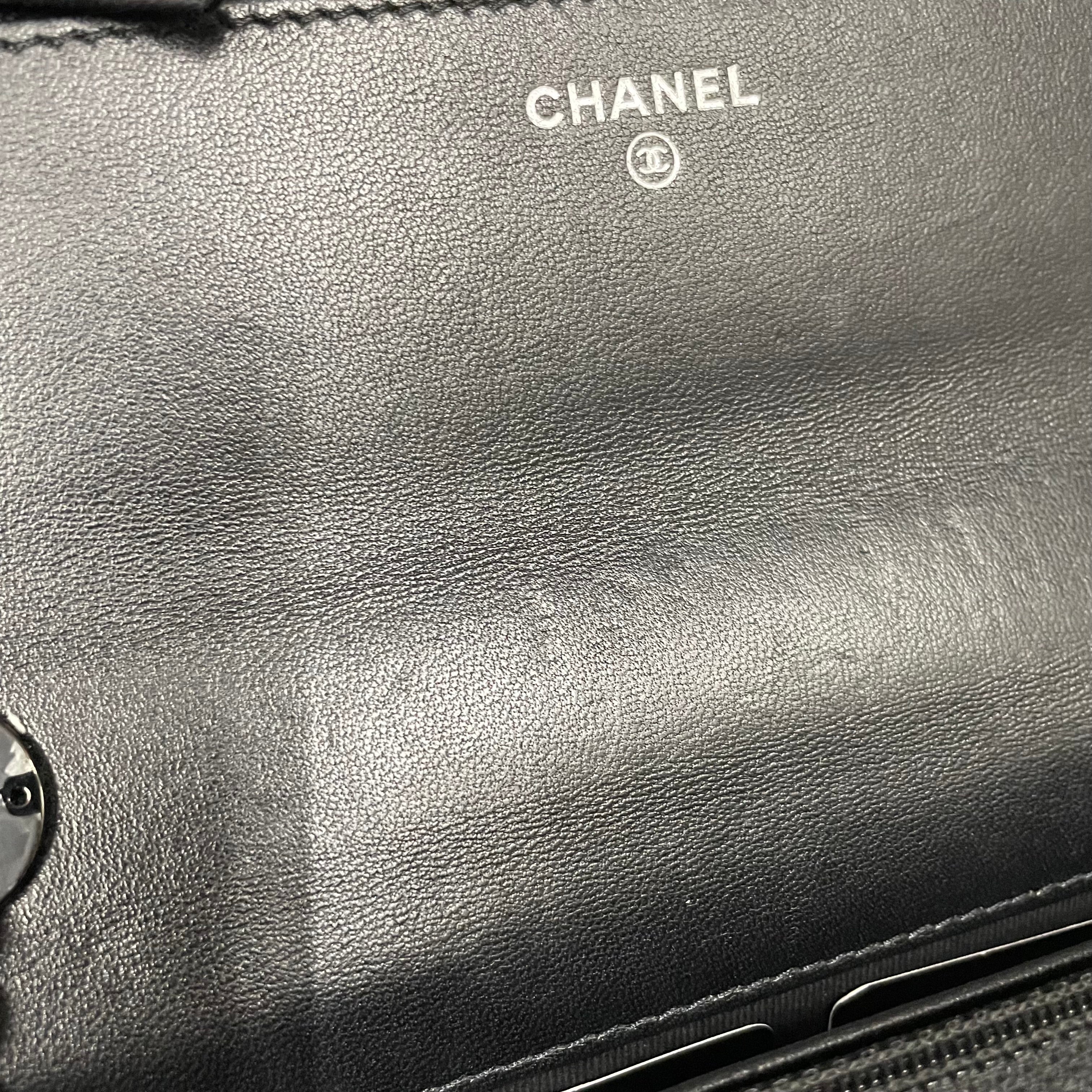 【送料無料】_ CHANEL_(シャネル)_チェーンウォレット _ソーブラック _ラムスキン_ 中古品