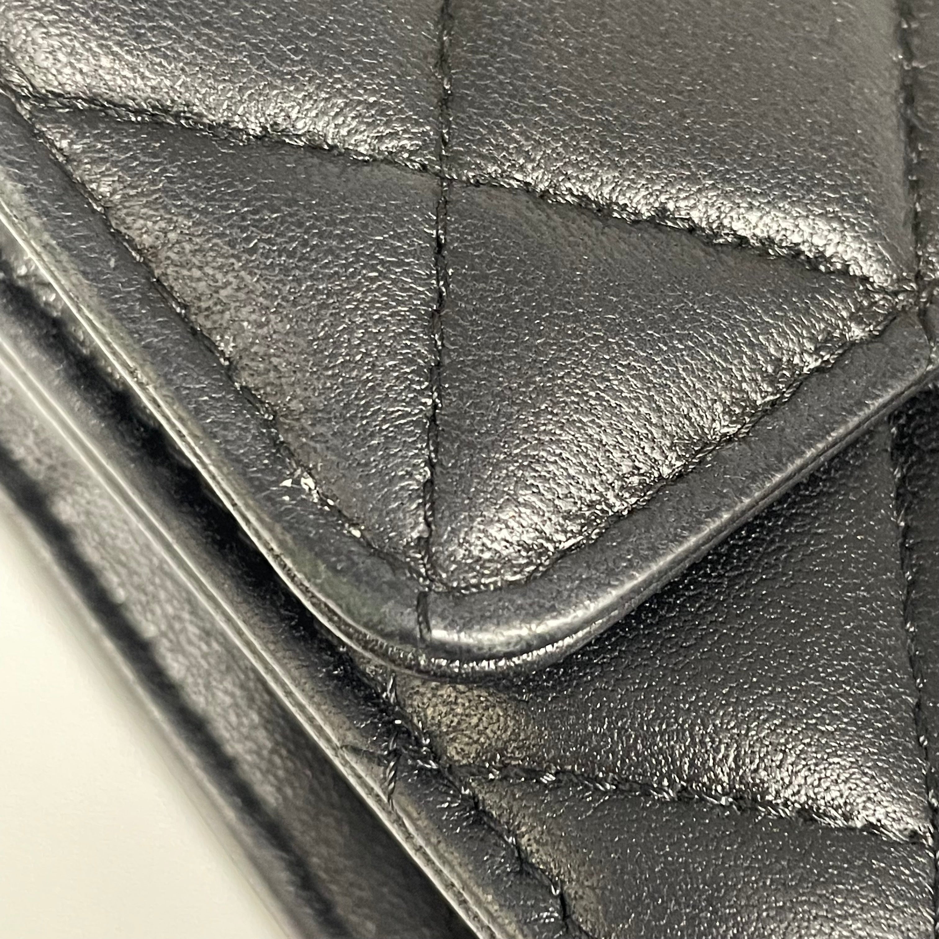 【送料無料】_ CHANEL_(シャネル)_チェーンウォレット _ソーブラック _ラムスキン_ 中古品