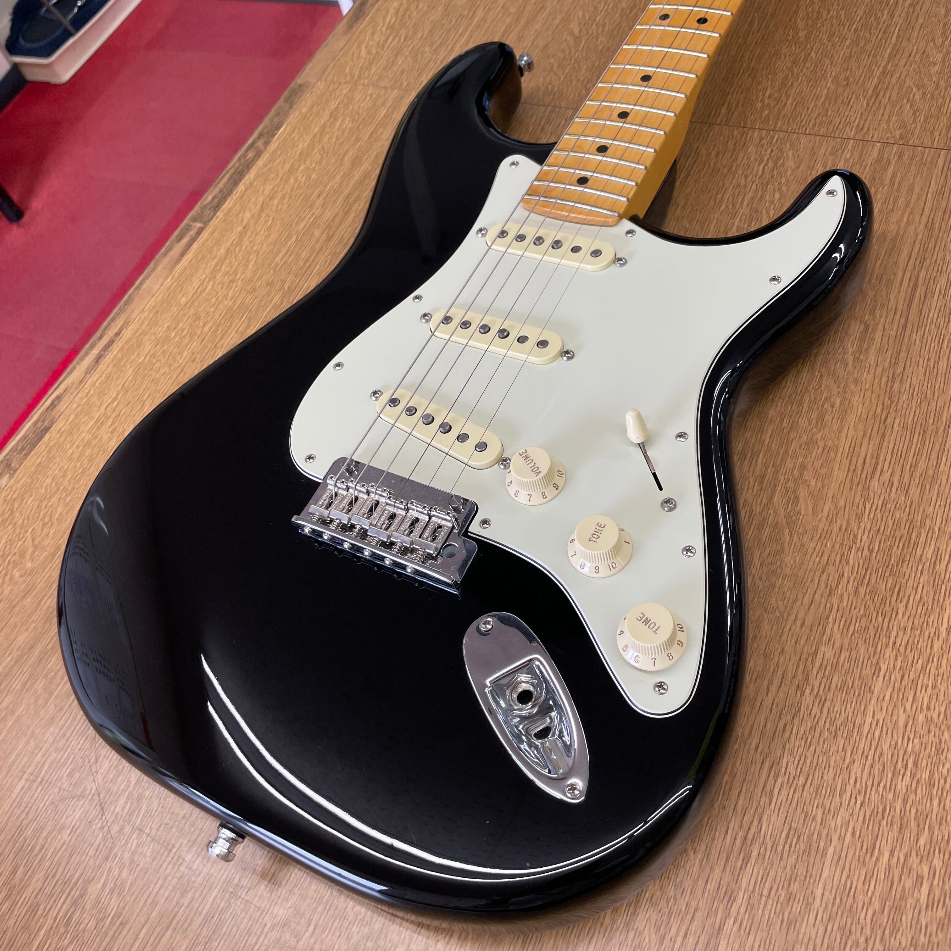 Fender USA_(フェンダーUSA) _アメリカンプロフェッショナルⅡ_ストラトキャスター _中古品