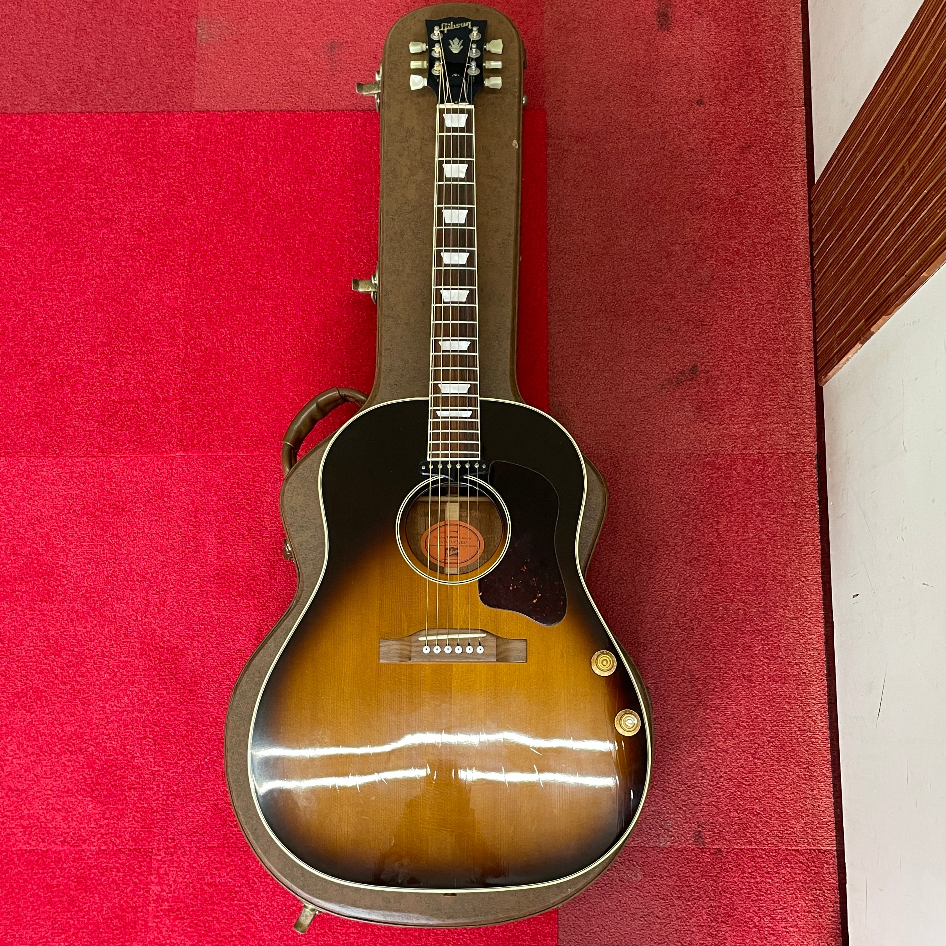 【送料無料】_ Gibson_(ギブソン)_Jー160E 1996年製_中古品