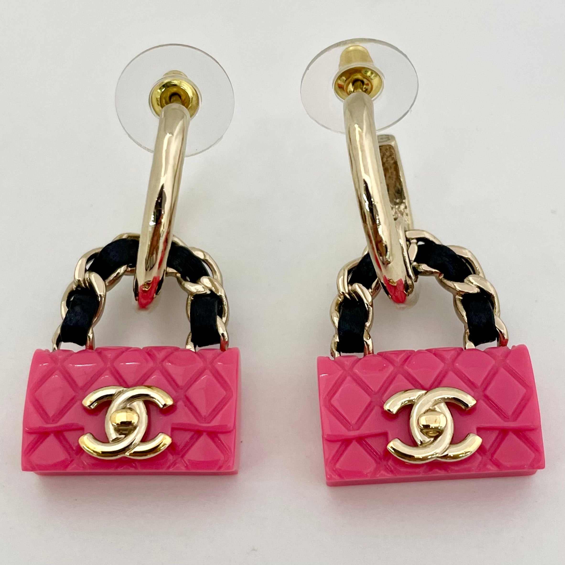 【送料無料】_ CHANEL_(シャネル)_B23C _ココマーク マトラッセ _バッグモチーフ ピアス _中古品