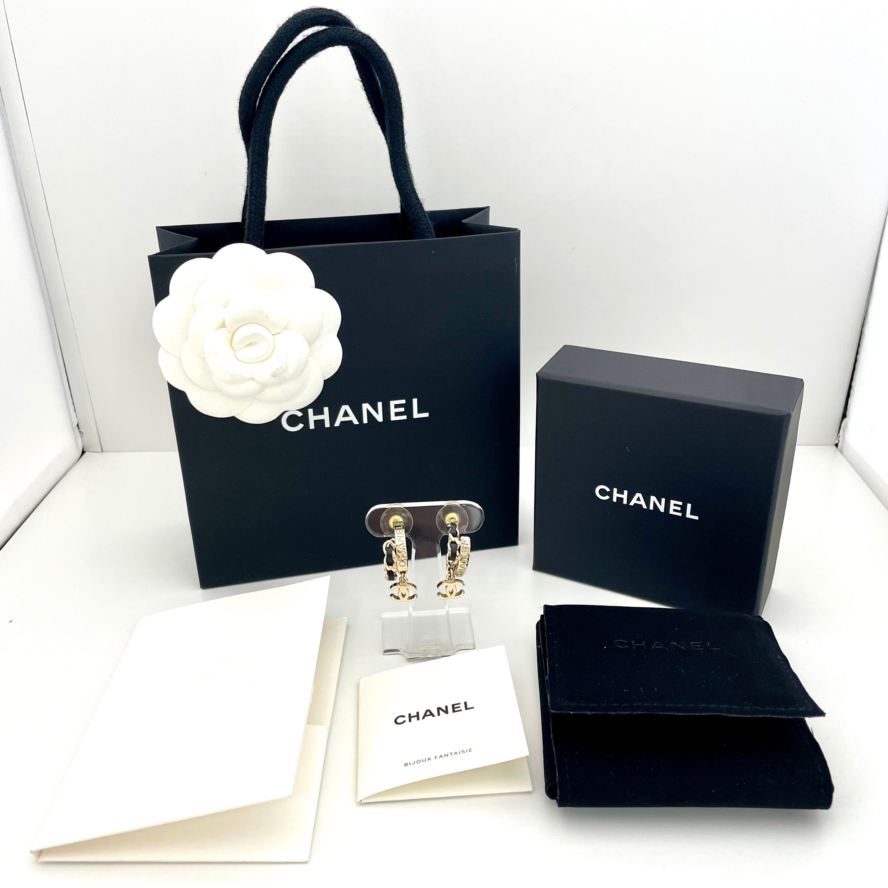 【送料無料】_CHANEL_(シャネル)ピアス _メタル & ラムスキン _ゴールド/ブラック_AB9109 B08594 NJ196_ 中古品