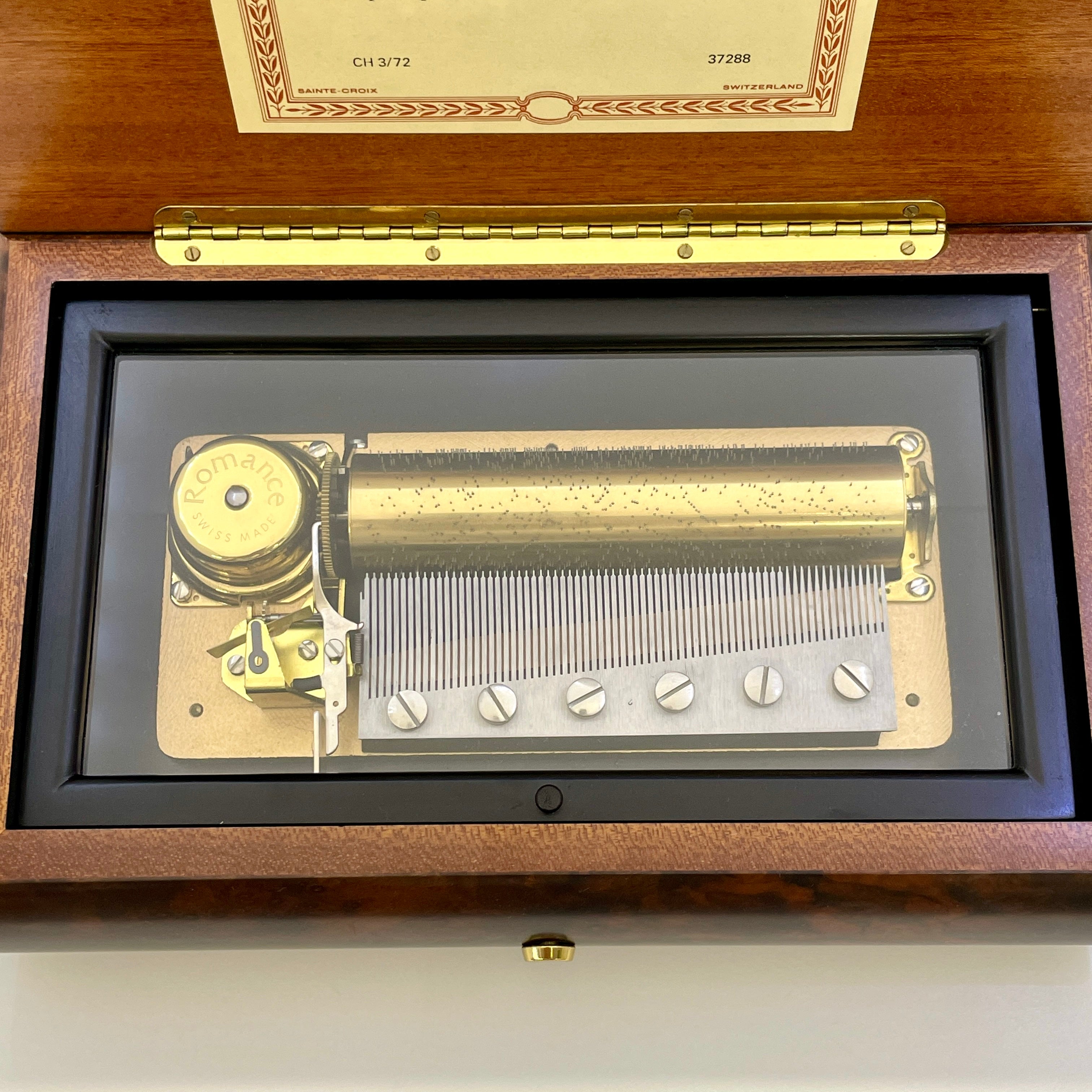 【送料無料】_REUGE_(リュージュ)72弁 オルゴール 3曲収録_ショパン 英雄ポロネーズ_別れの曲 幻想即興曲_中古品