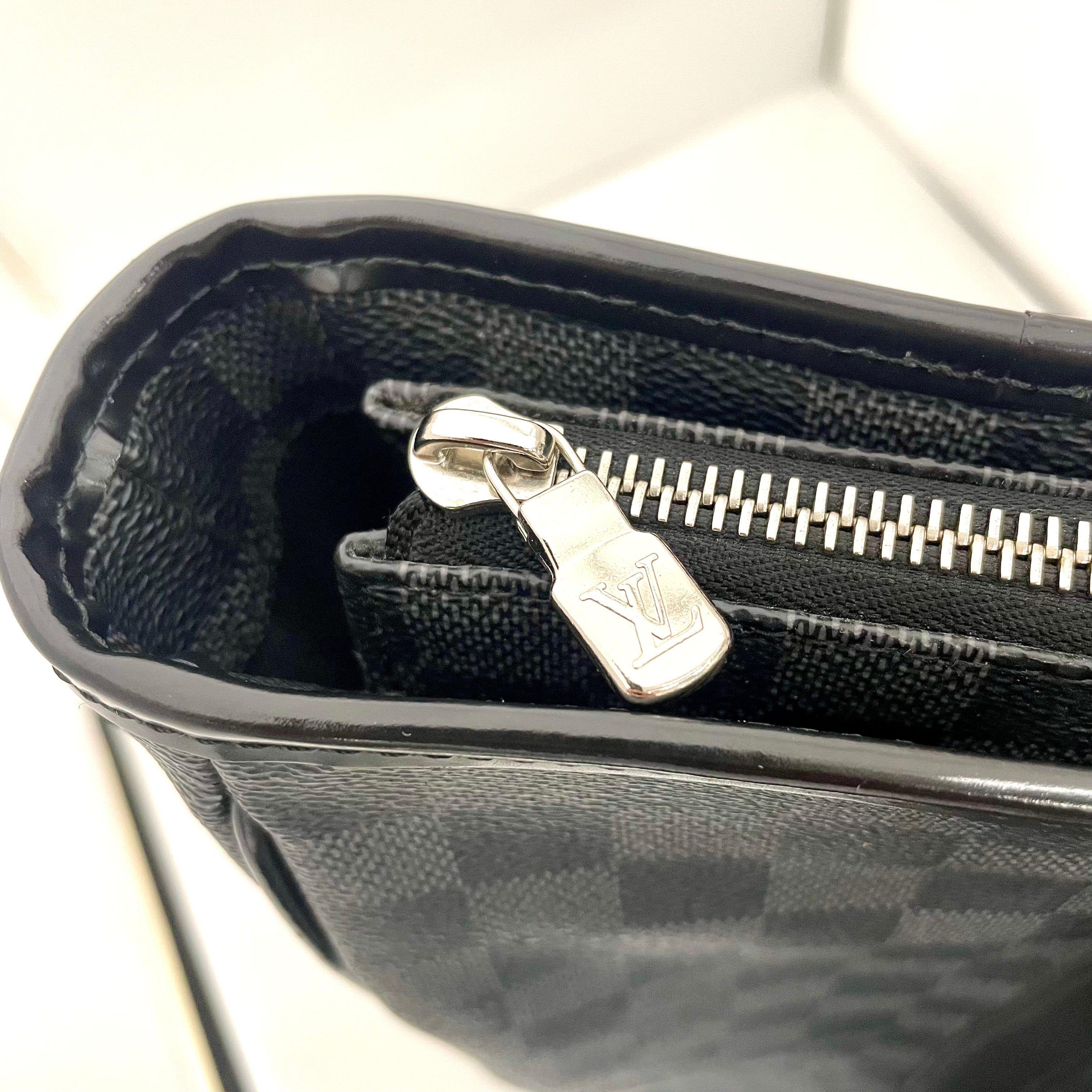 【送料無料】_ LOUIS VUITTON_(ルイヴィトン)_ダミエグラフィット_ タダオPM_ 本体のみ(ショルダーベルト無し)_N41259_ 中古品