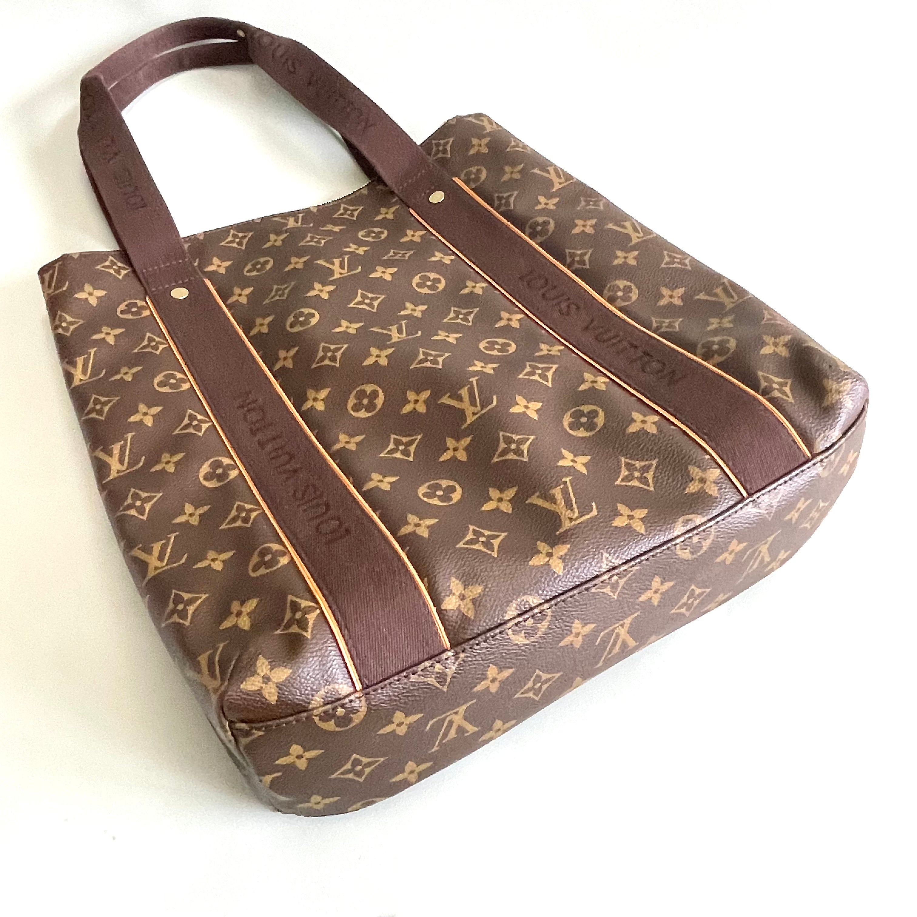 【送料無料】_ LOUIS VUITTON_(ルイヴィトン)_モノグラム カバボブール_ M53013_ 中古品