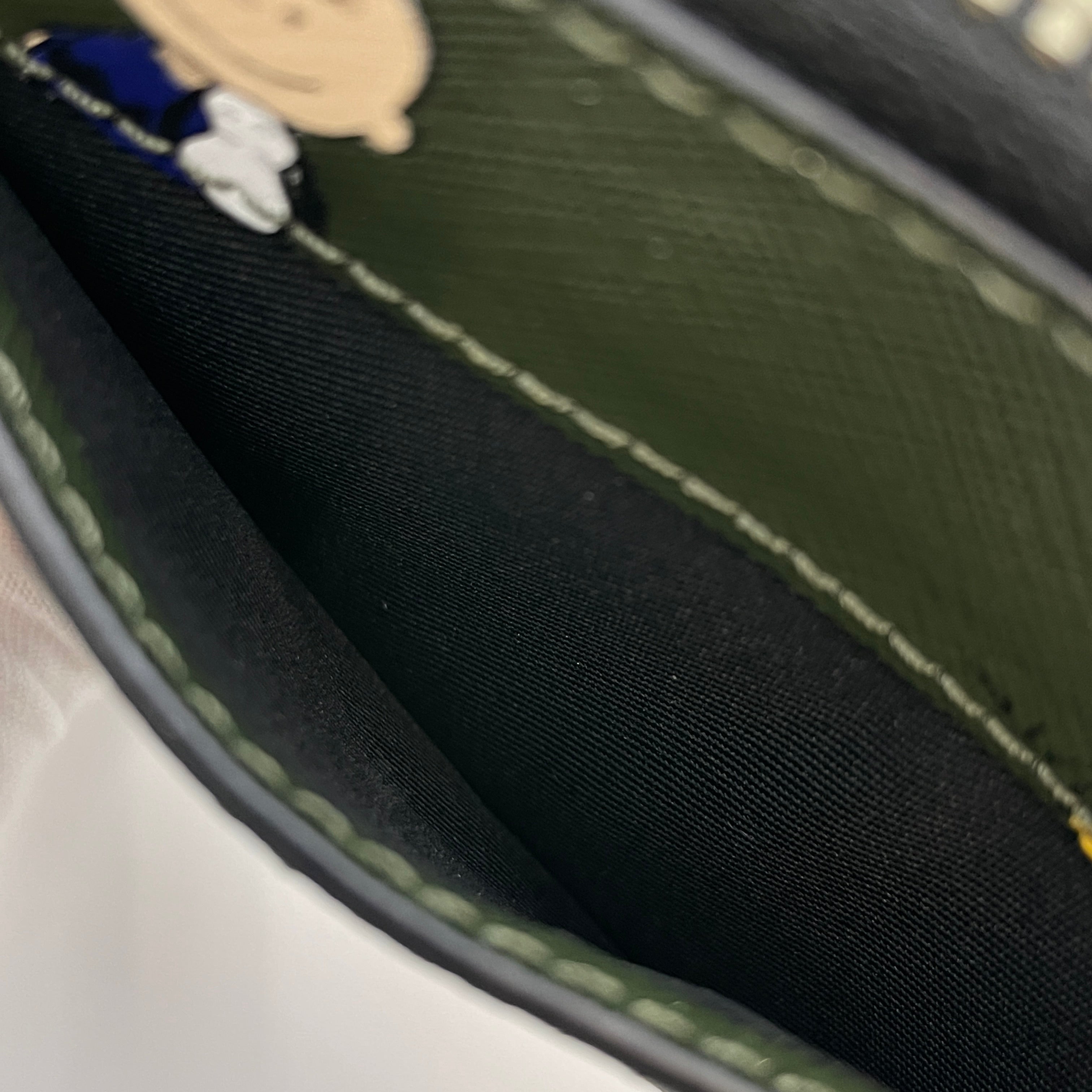 【送料無料】_ MARC JACOBS_( マークジェイコブス )_【PEANUTS×MARC JACOBS】_スヌーピーコラボ コイン&カードケース_ 中古品