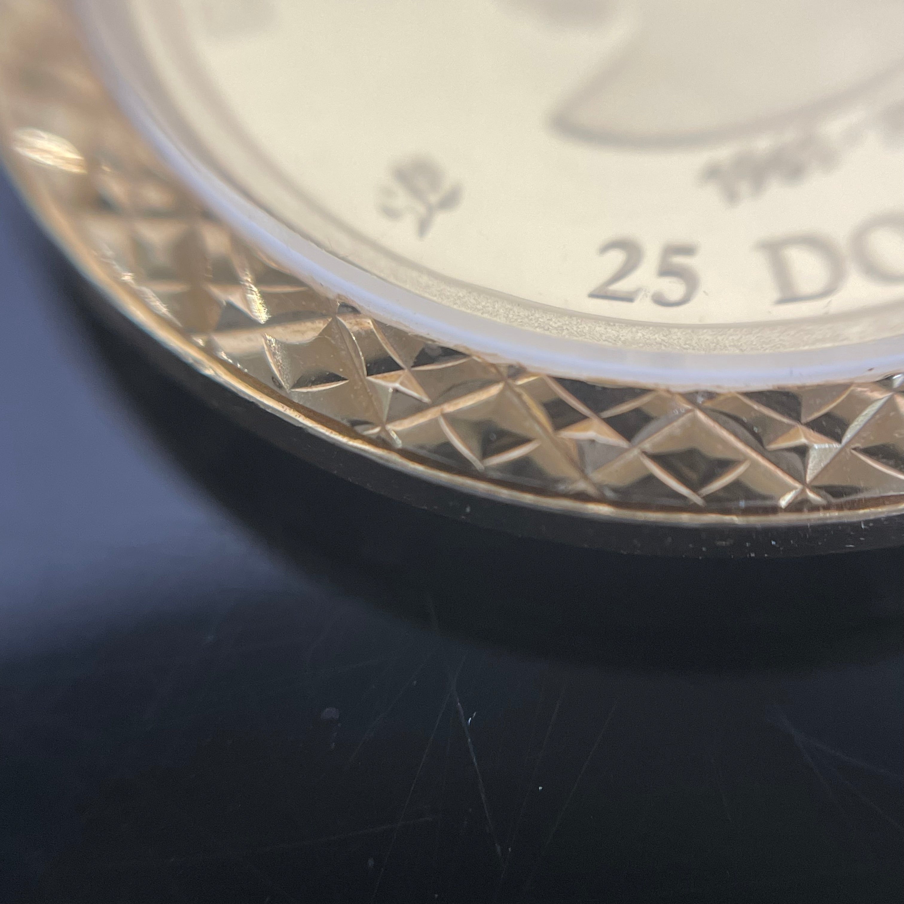 ノンブランド _ダイアナ金貨 1/4oz_ペンダントトップ_K18枠/ガラス付き/15g_中古品