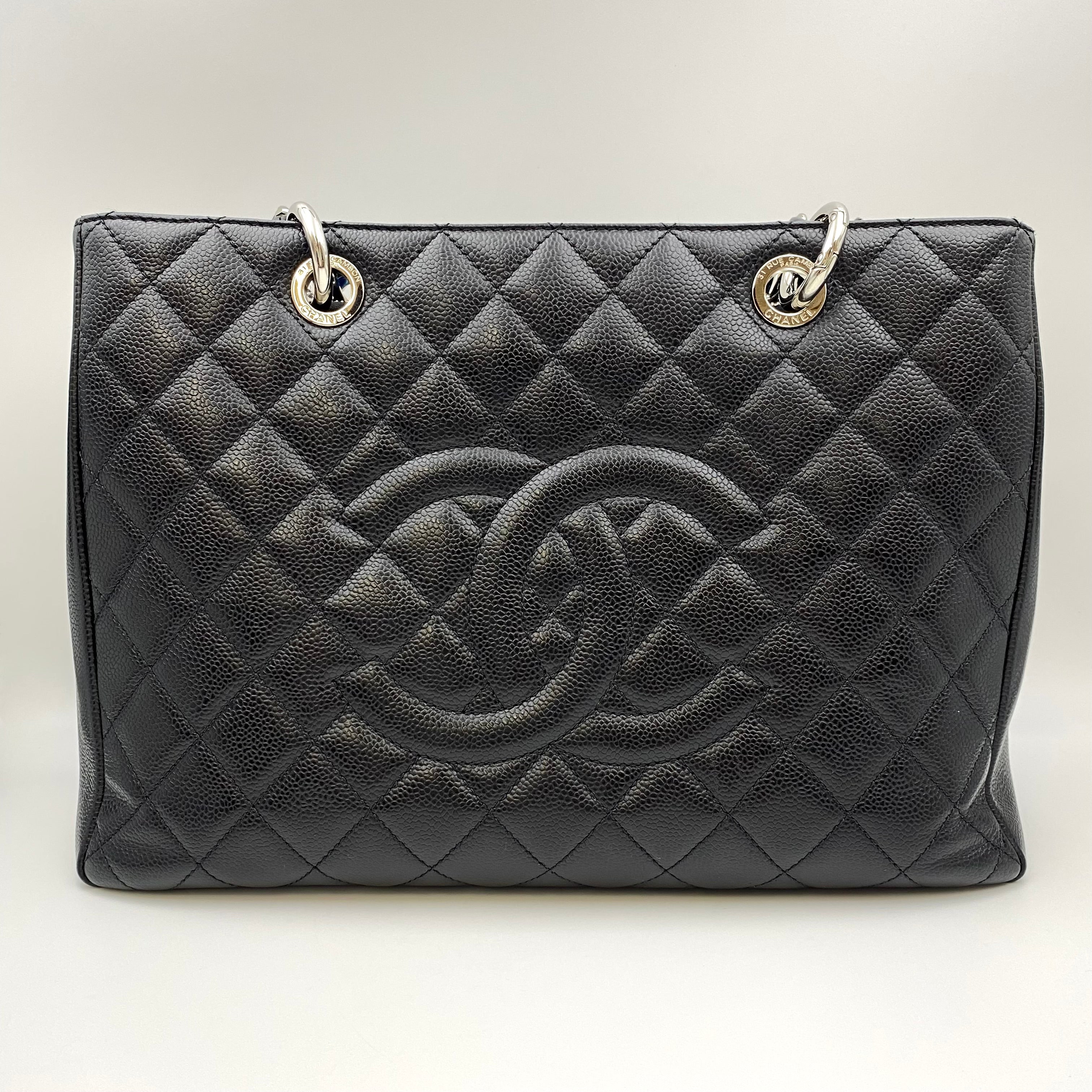 CHANEL_(シャネル)_A50995 キャビアスキン_ブラック/シルバー金具_チェーントート 19番台_中古品