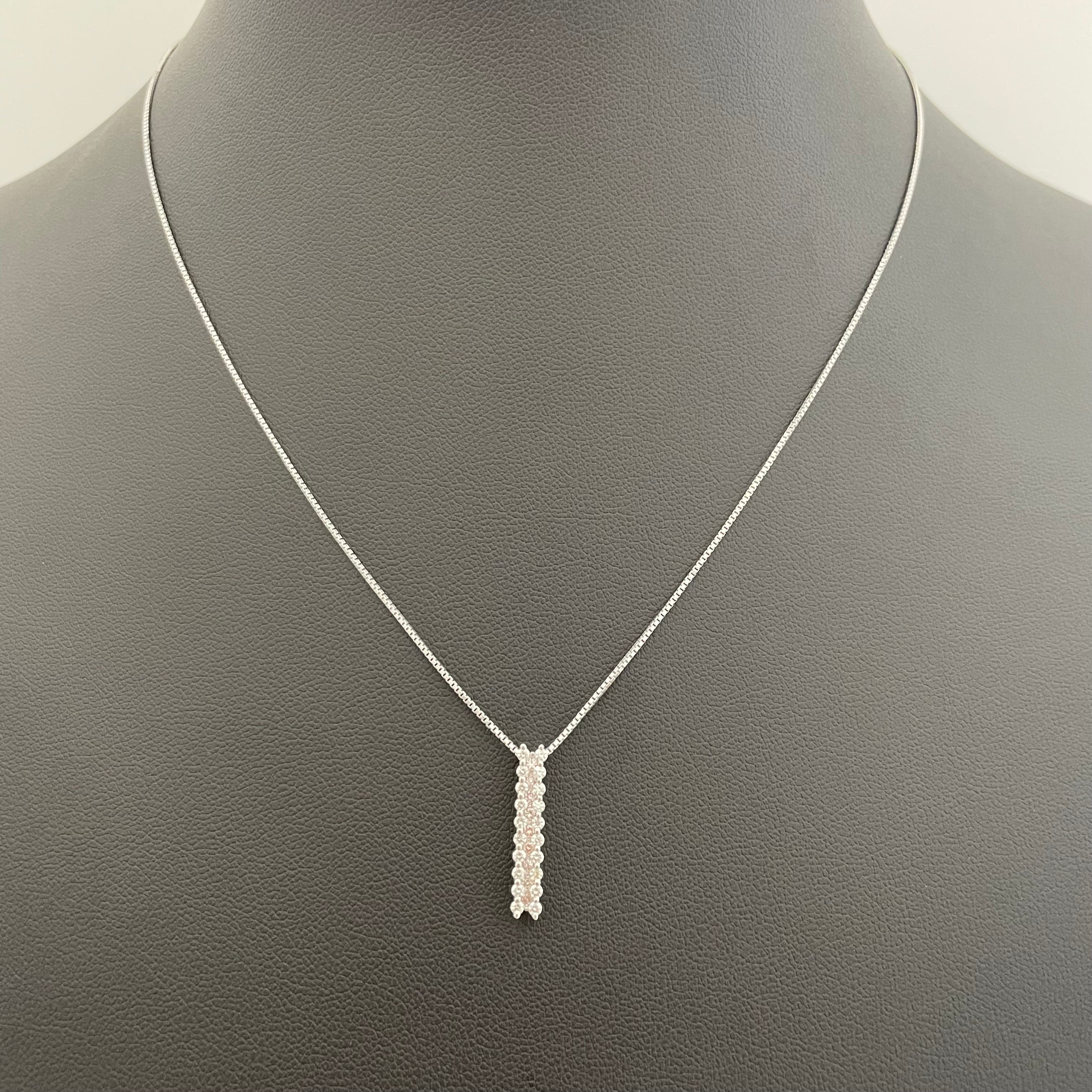 ノンブランド _K18WGダイヤモンドネックレス_FD0.1ct/FD0.26ct _45cm/3.4g_中古品