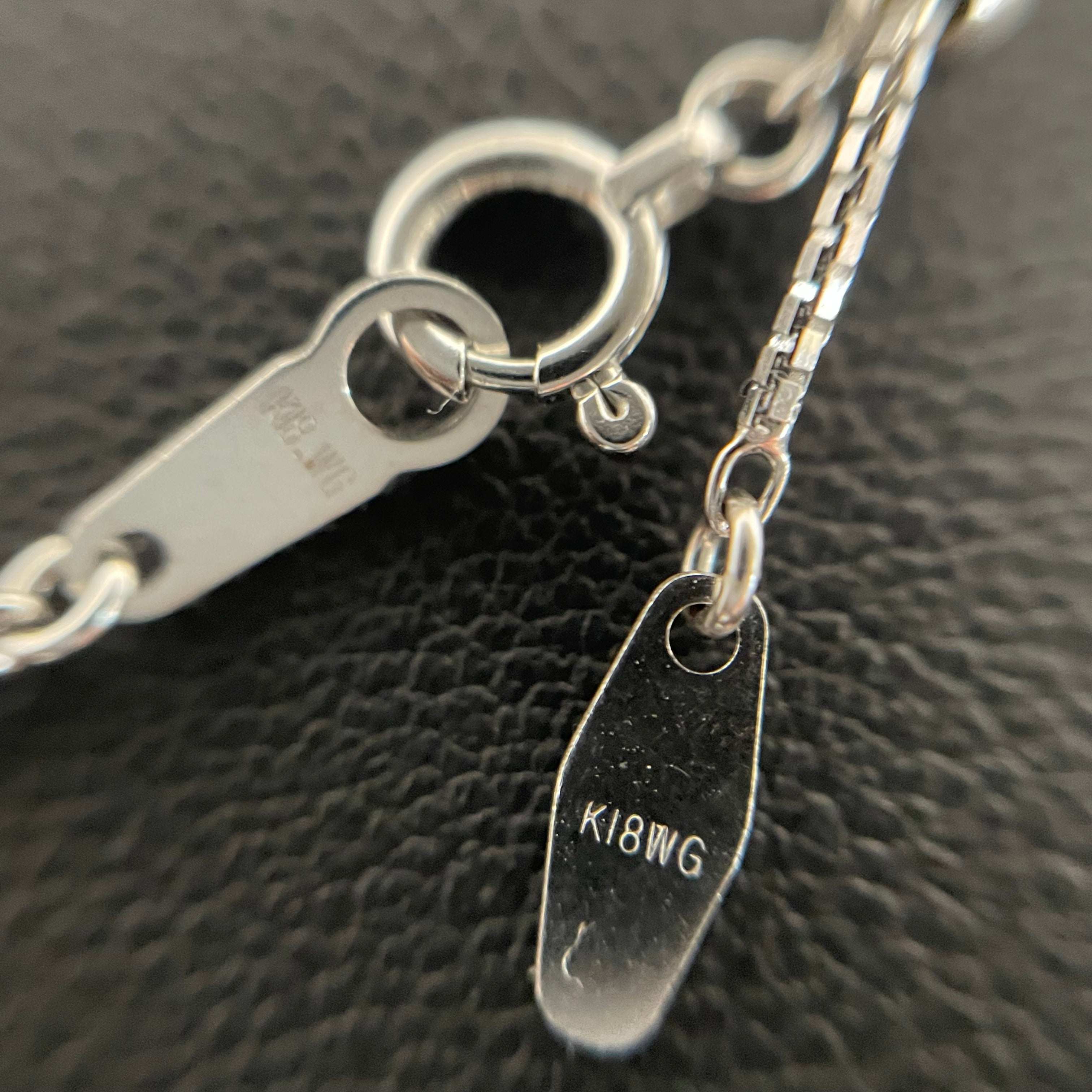 ノンブランド _K18WGダイヤモンドネックレス_FD0.1ct/FD0.26ct _45cm/3.4g_中古品