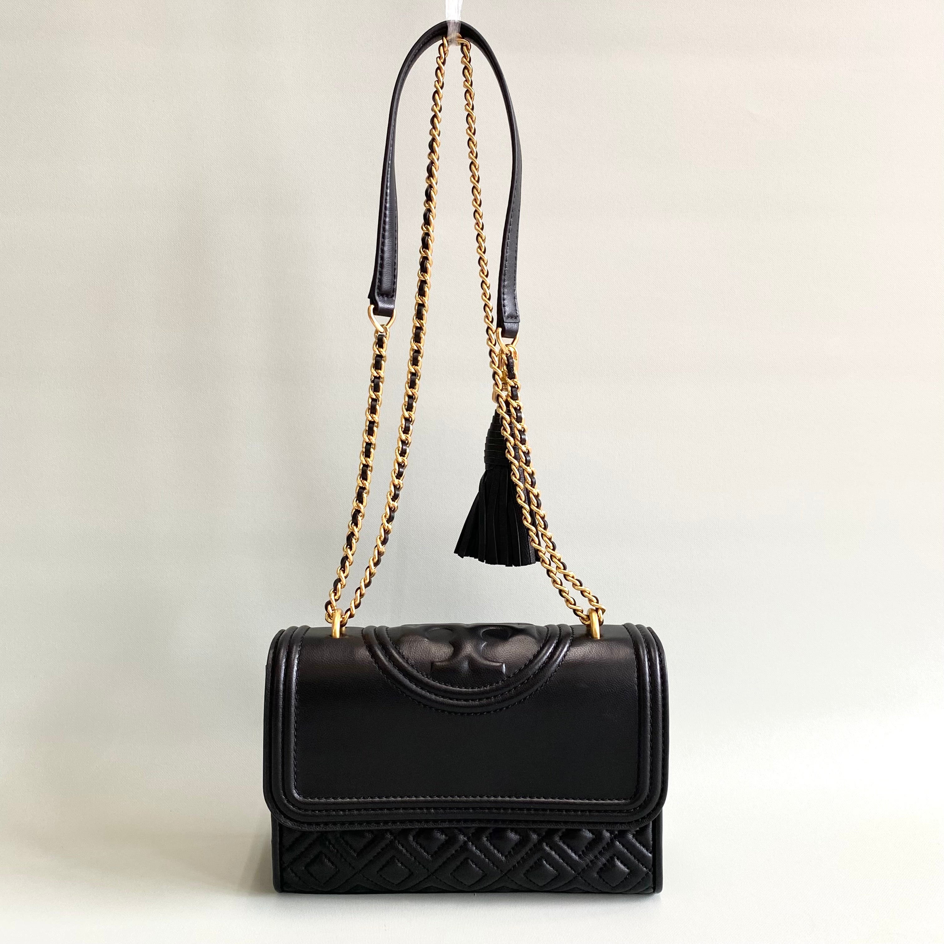 TORY BURCH_(トリーバーチ)_キルティング レザー_ブラック/ゴールド金具_チェーンショルダー_中古品