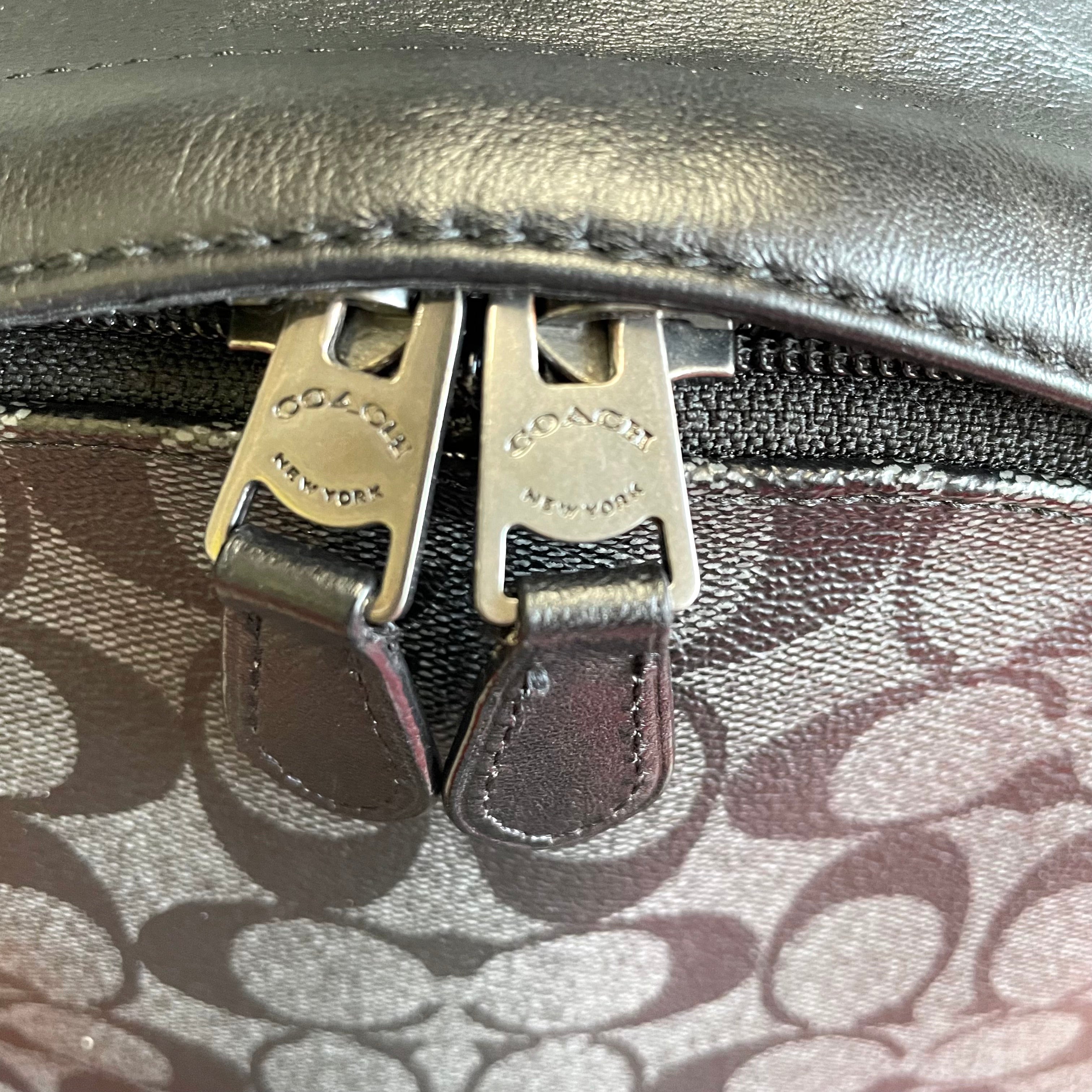 COACH_(コーチ)_シグネチャー リュック_F55398 _チャコールxブラック_中古品