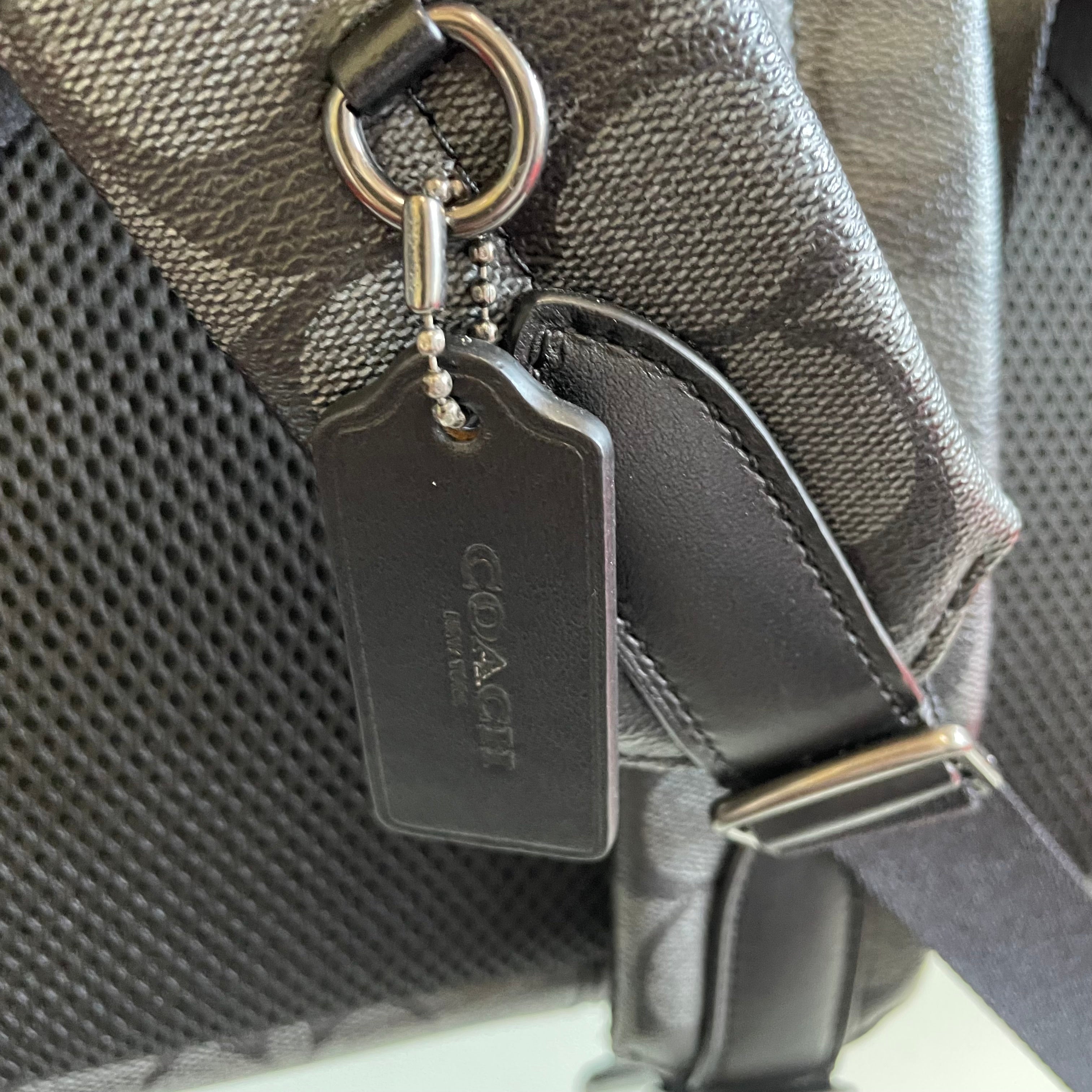 COACH_(コーチ)_シグネチャー リュック_F55398 _チャコールxブラック_中古品