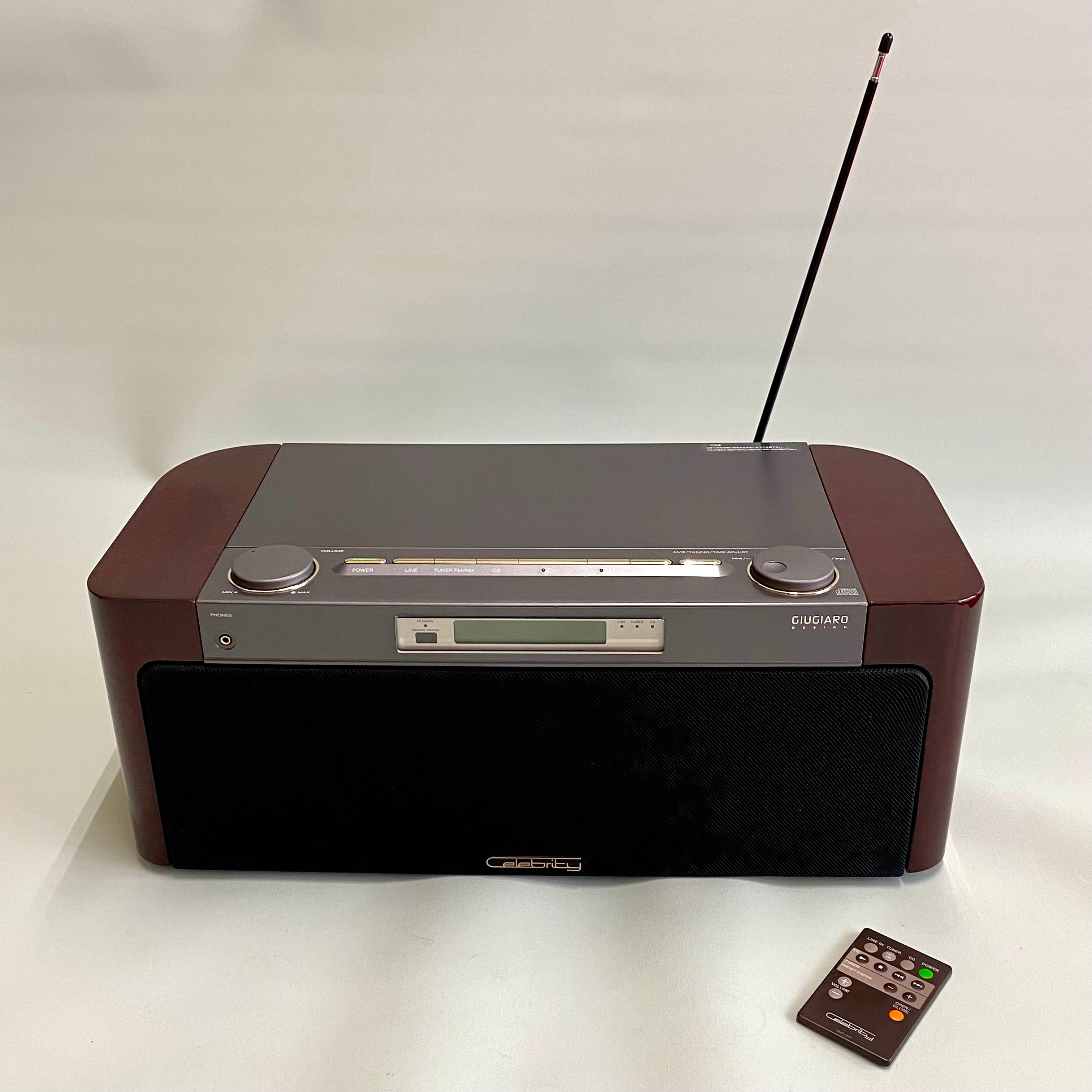 SONY (ソニー)_Celebrity セレブリティ D3000_GIUGIAROデザイン_CD NEWSTEREO ラジオ_中古品