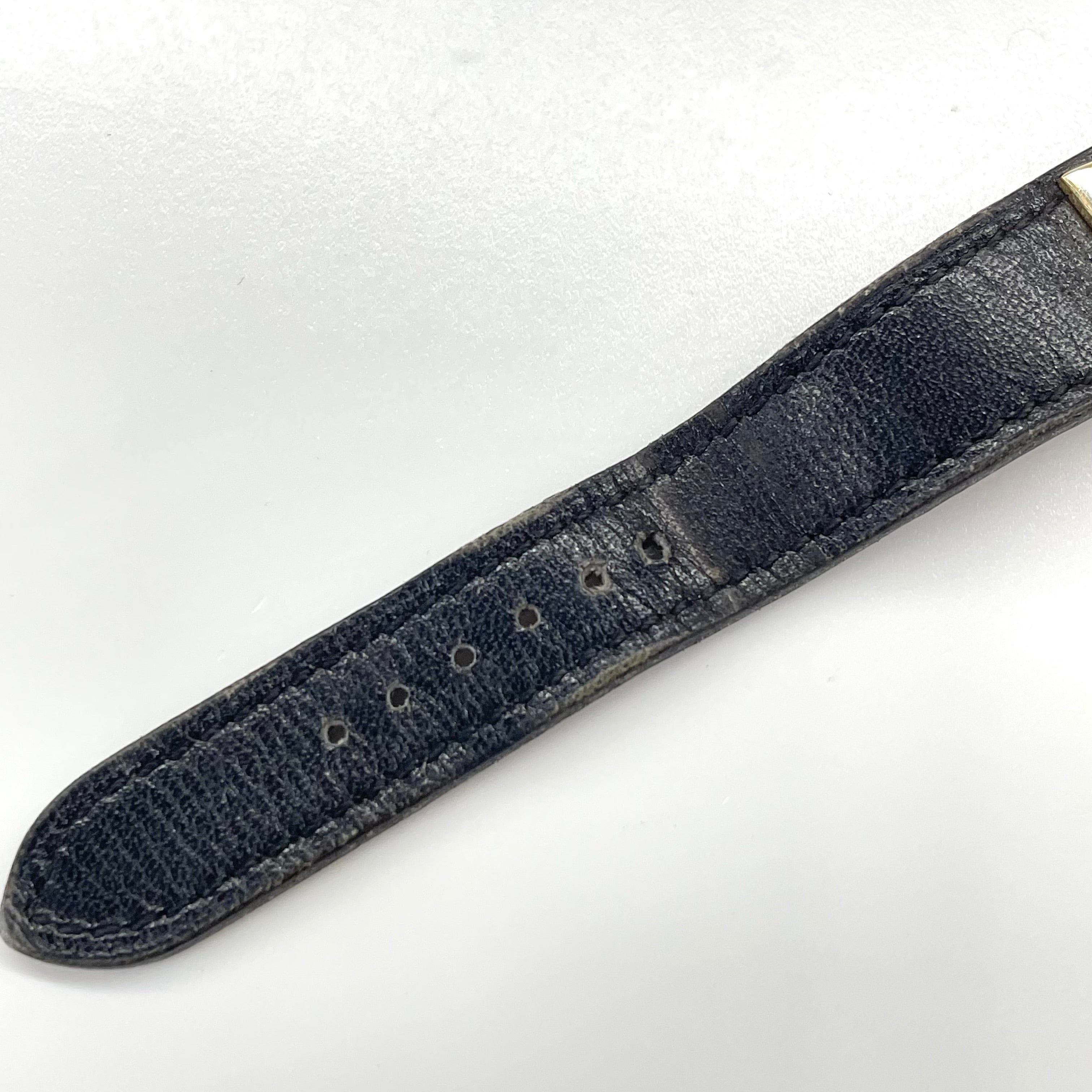 HERMES_(エルメス) _メドール _レディス腕時計_ゴールド/白文字盤 _黒レザーベルト_中古品