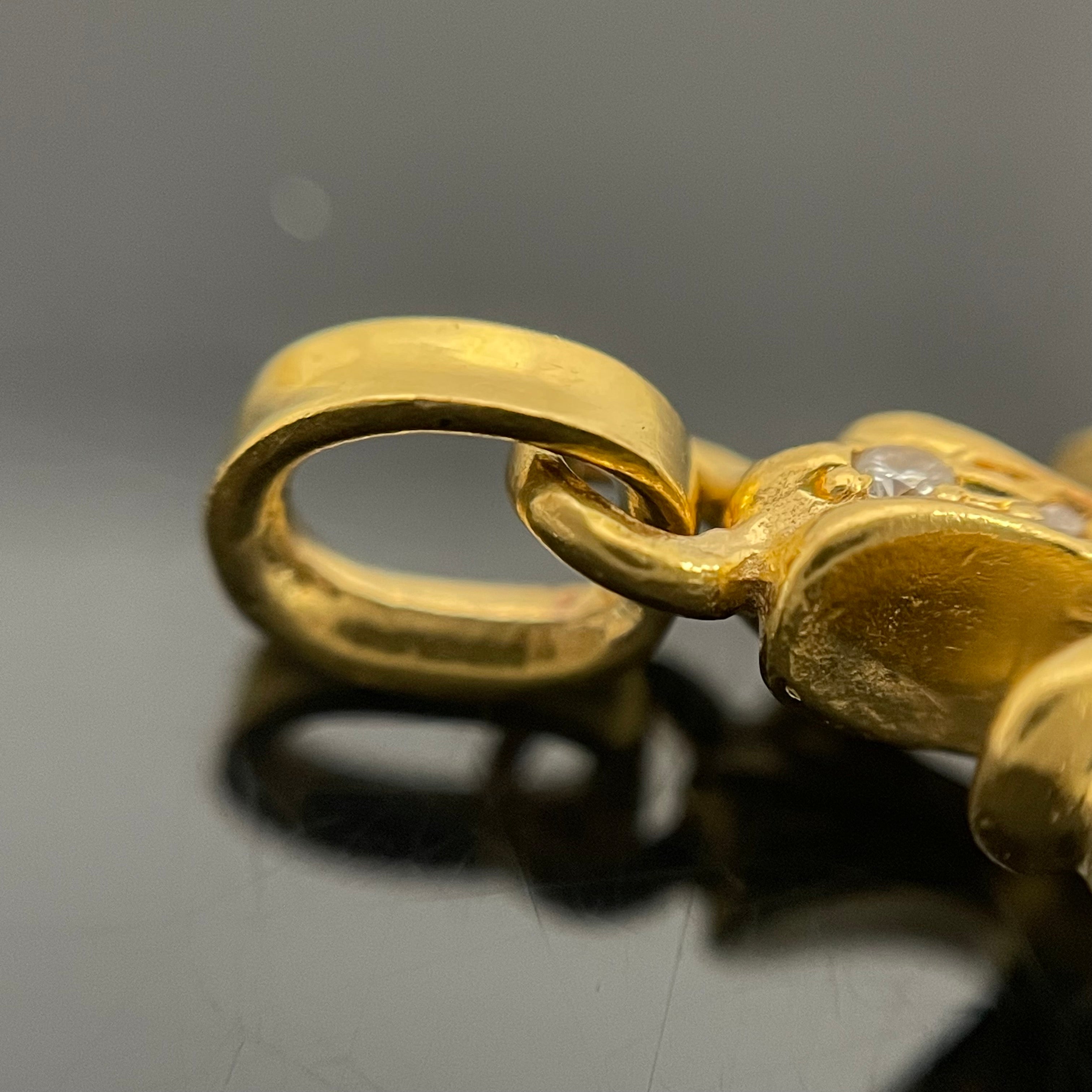 ノンブランド _K22ダイヤモンド_ミニクロスペンダントトップ _PD 3.4g_中古品