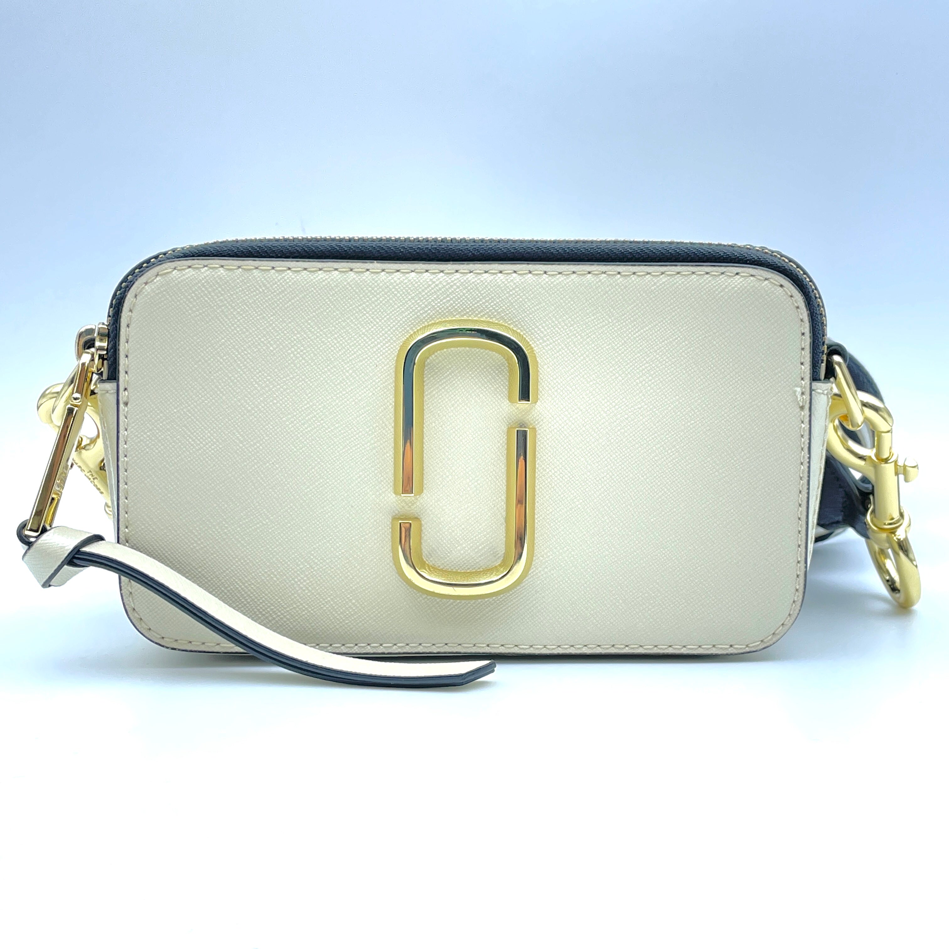 【送料無料】_ MARC JACOBS _(マークジェイコブス)_ザ スナップショット_M0012007 _中古品