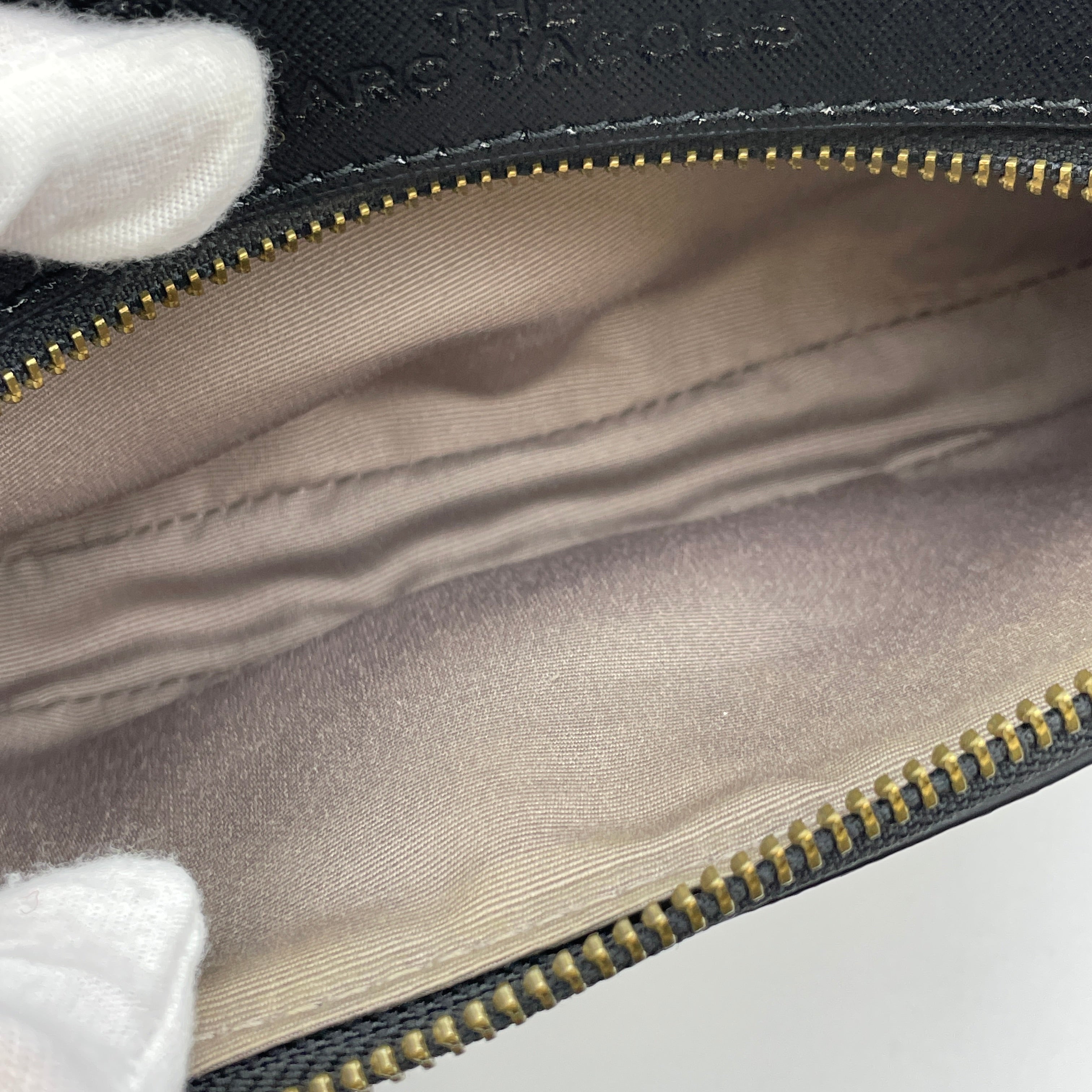 【送料無料】_ MARC JACOBS _(マークジェイコブス)_ザ スナップショット_M0012007 _中古品