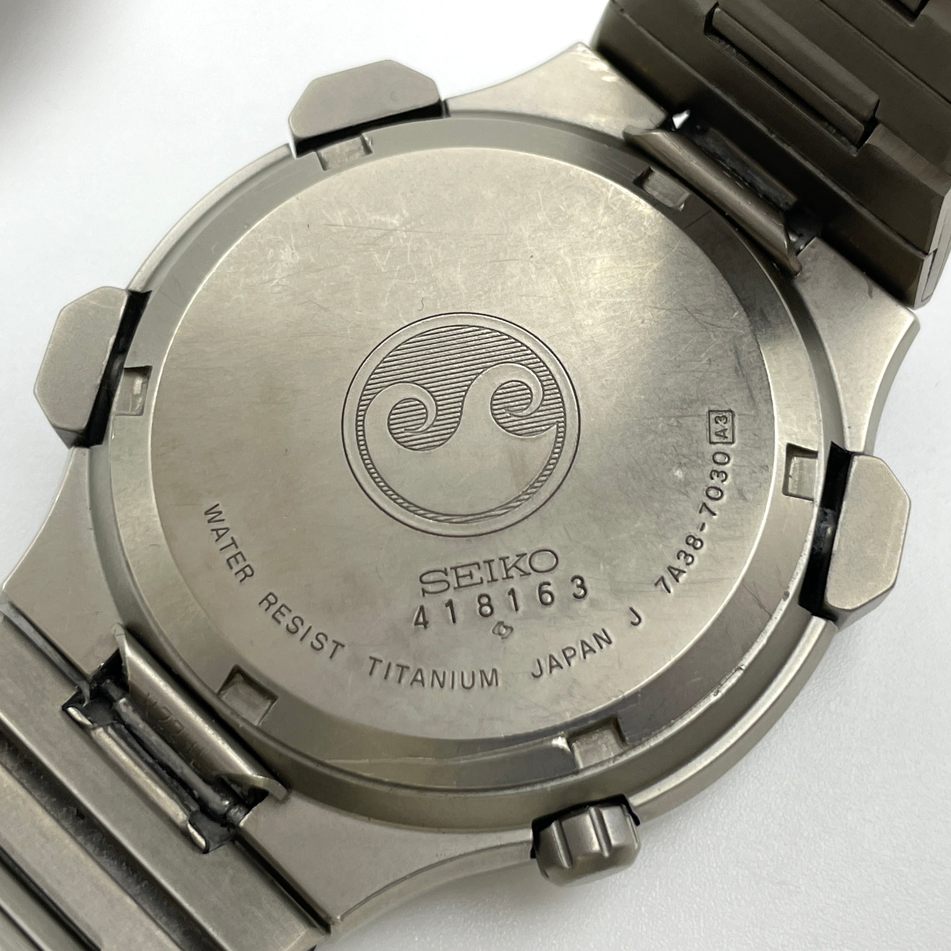 【送料無料】_SEIKO_(セイコー)_スピードマスター クロノグラフ_7A38-7030 チタン_QZ 腕時計_中古品