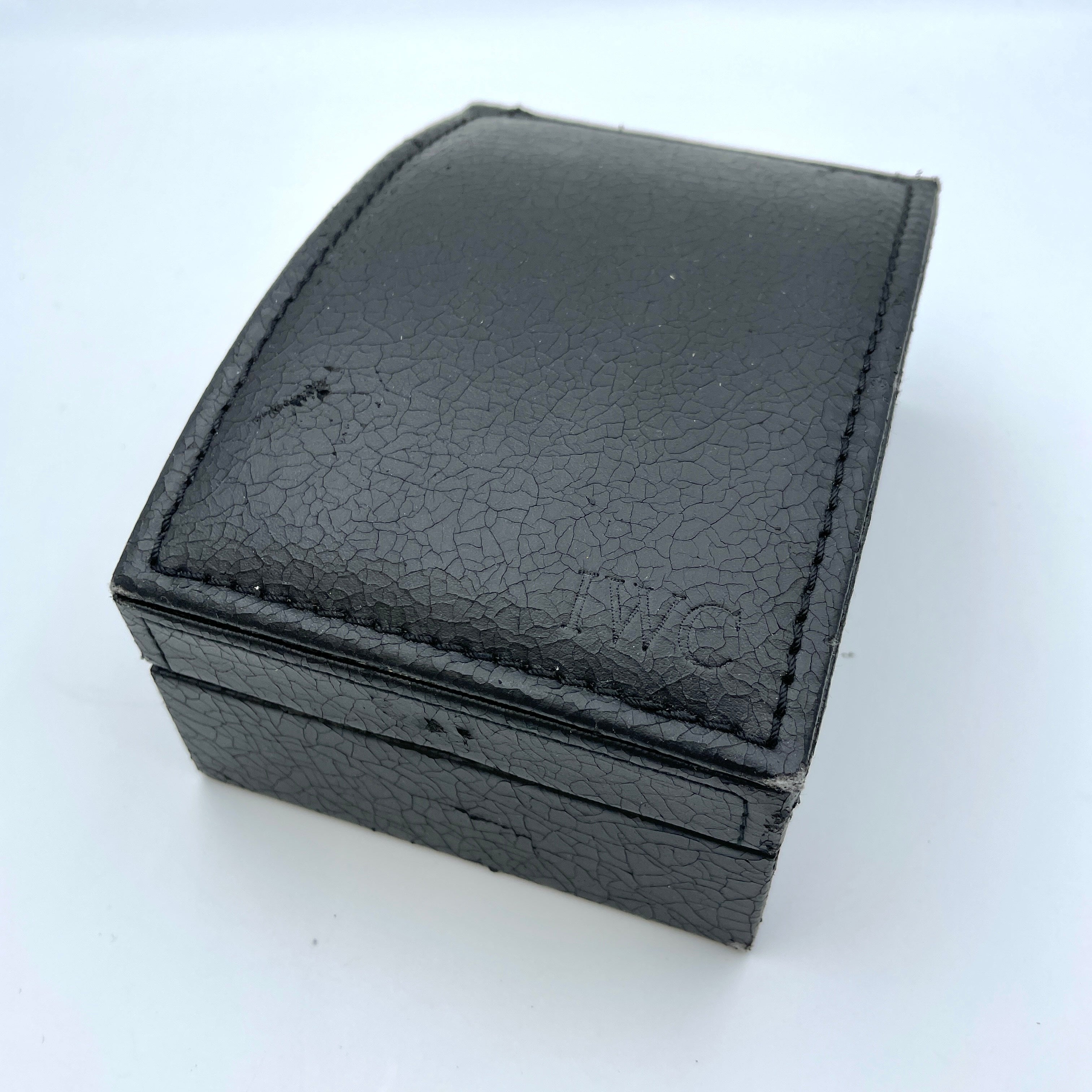 IWC_(アイダブリューシー)_GSTアクアタイマー_IW353601_チタン 2000M_自動巻 腕時計_中古品