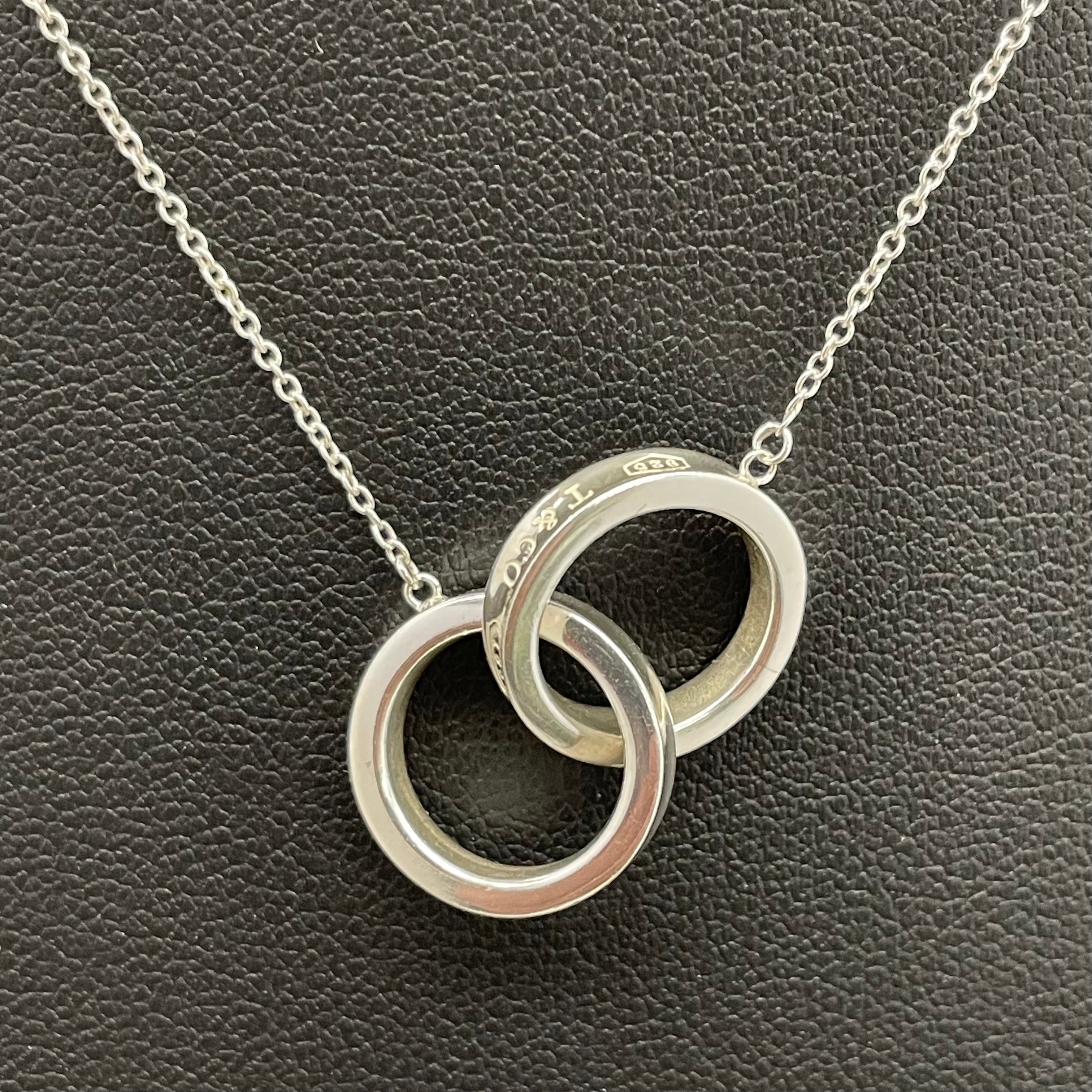 TIFFANY&Co_(ティファニー)_SV925インターロッキング _サークル ペンダント(スモール)_中古品