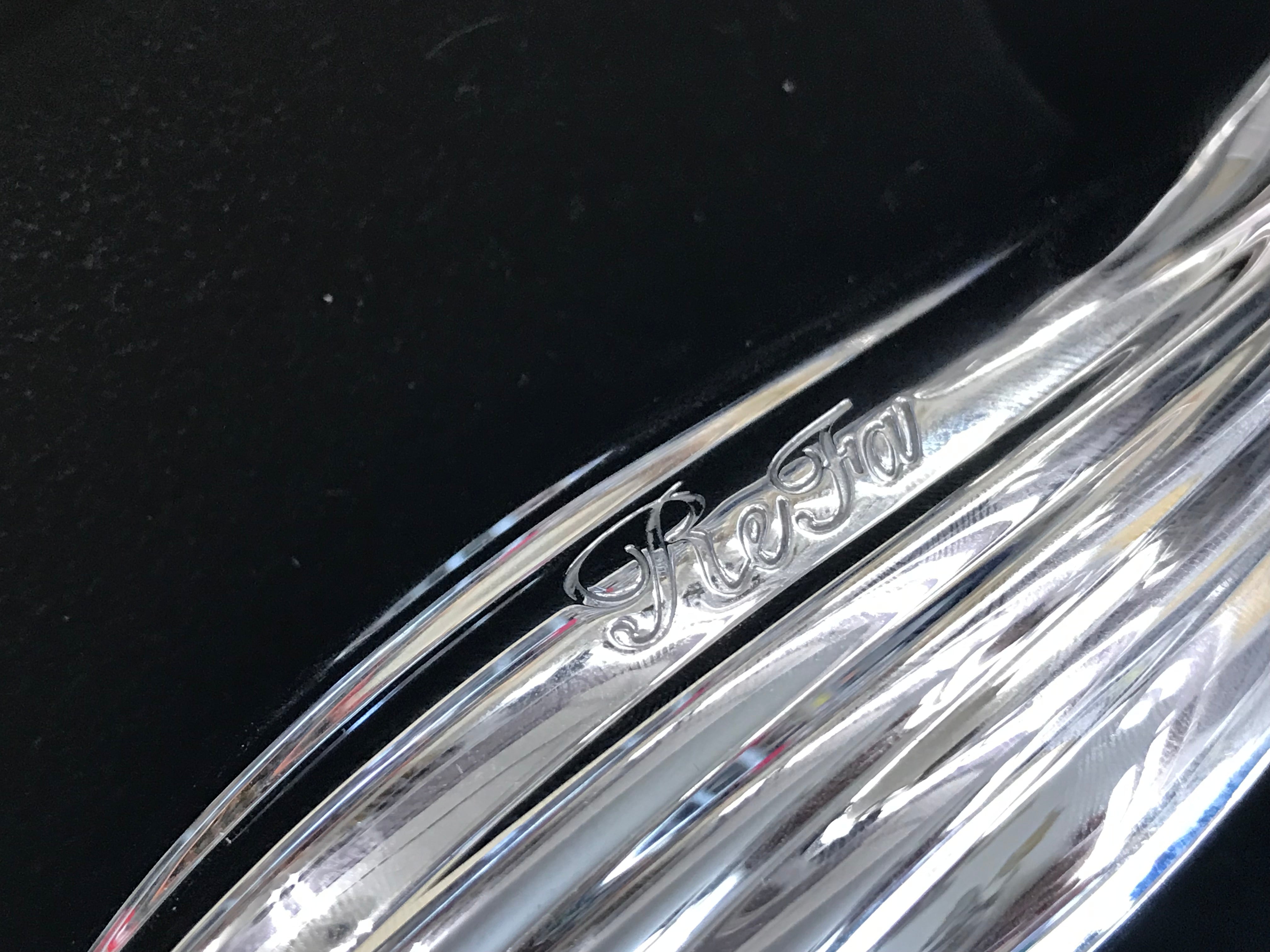 【送料無料】_Refa 4 CARAT RAY_(リファフォーカラットレイ) _美顔ローラー_RFーFR2306B_中古品