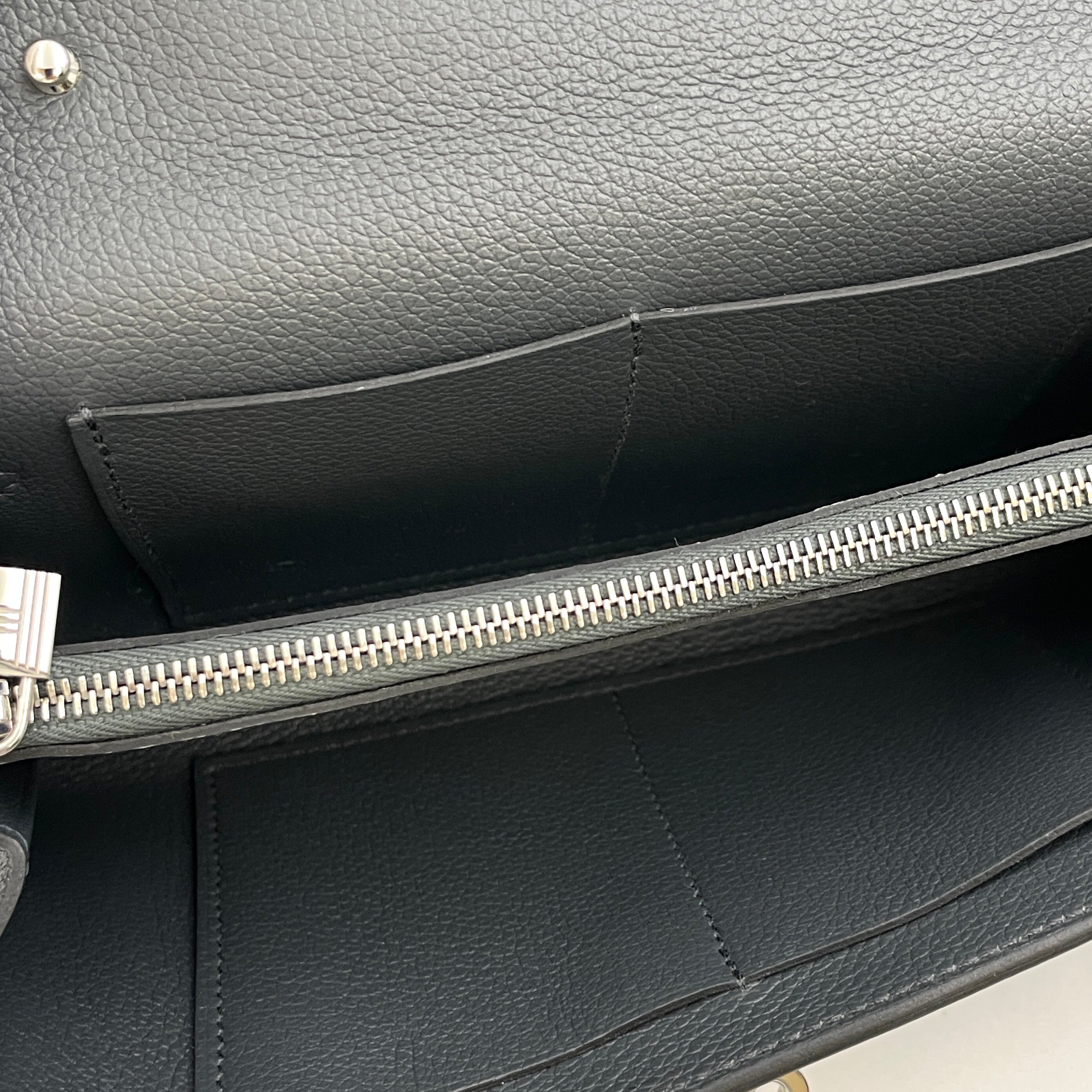 【送料無料】_ HERMES_(エルメス)_ケリーロングトゥーゴー_ エヴァ/アルドワーズ_ シルバー金具_ 中古品