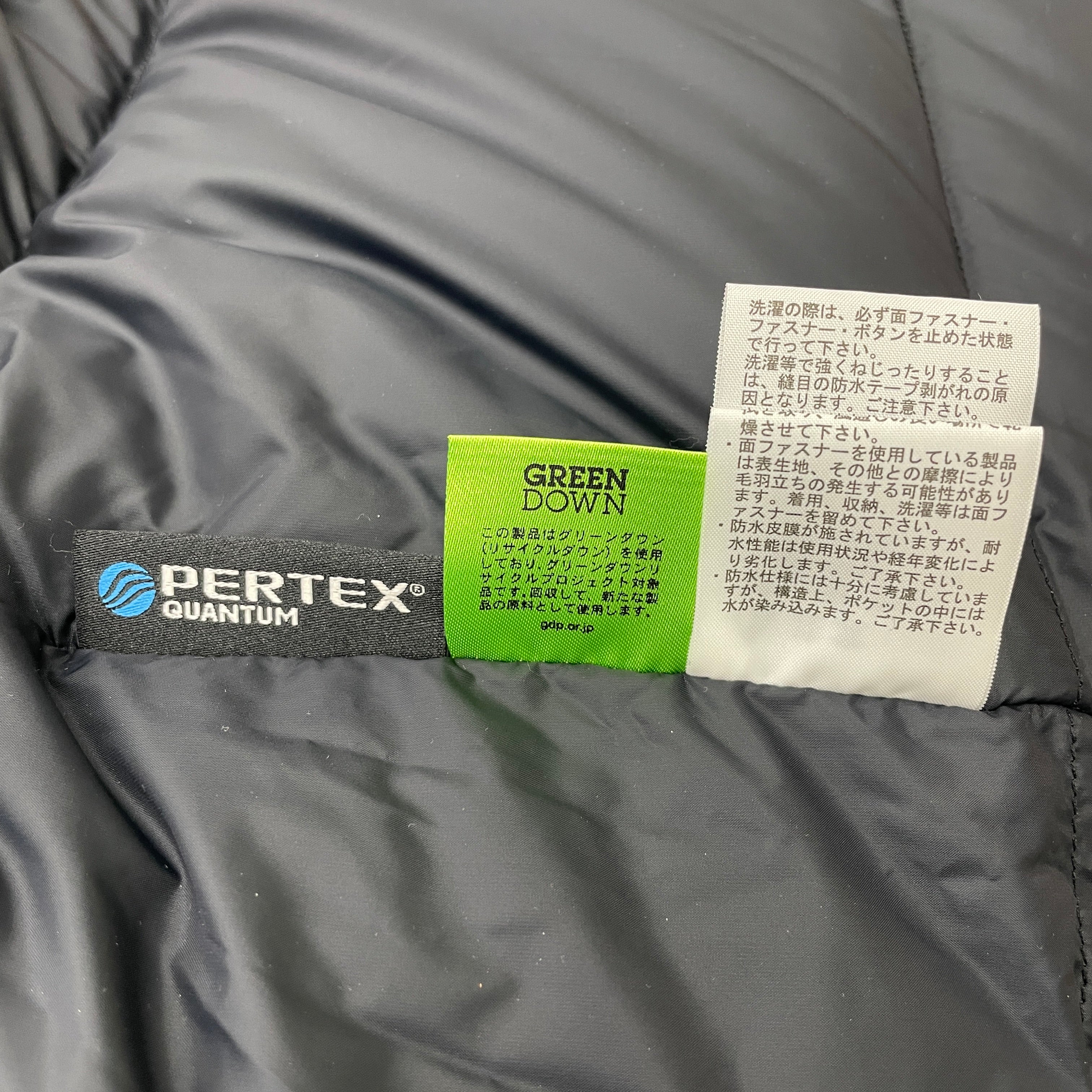 【送料無料】_ THE NORTH FACE_(ザ・ノース・フェイス)_マウンテンダウンジャケット_ Lサイズ ND92237 KT_未使用品