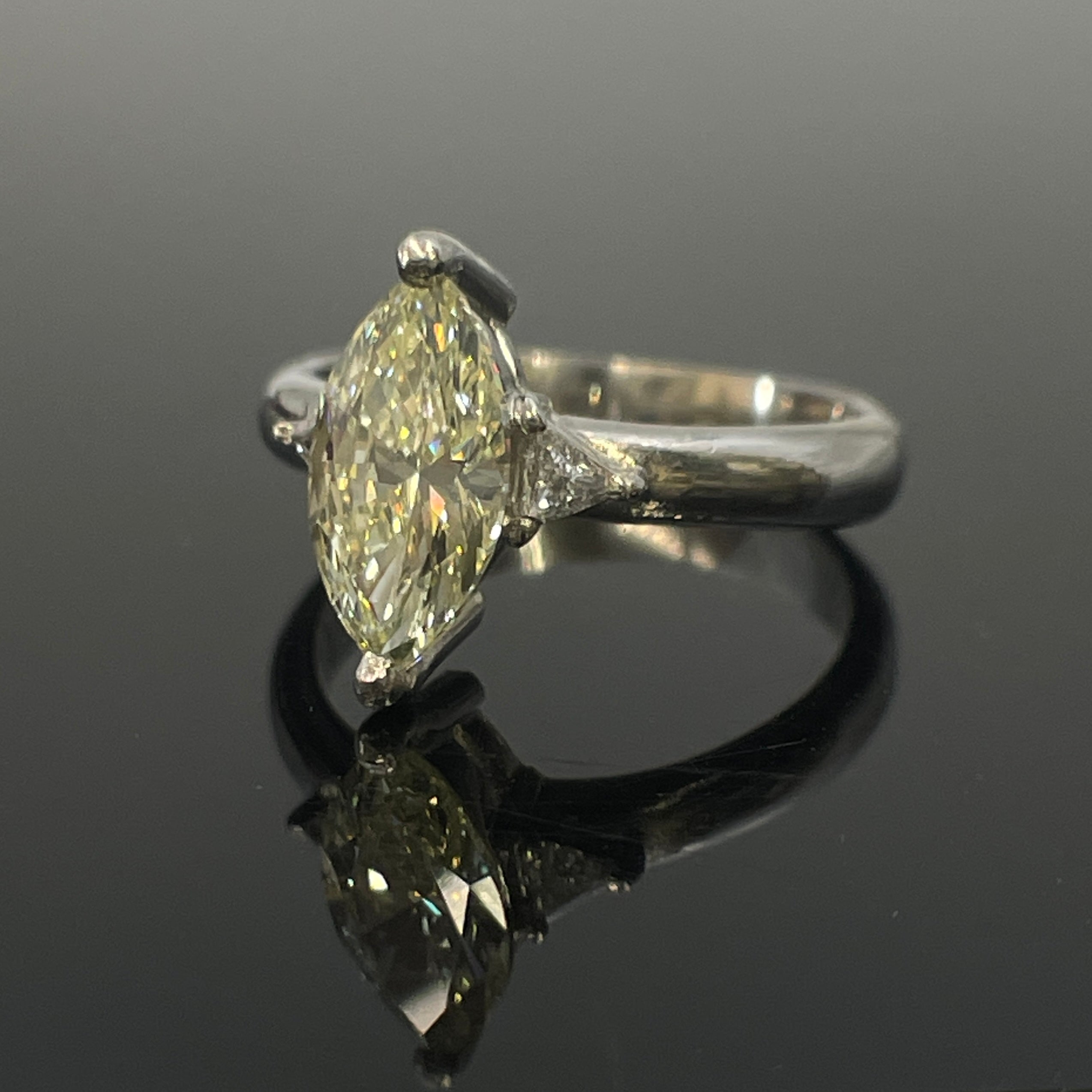 ノンブランド_Pt900 ダイヤモンドリング_D1.508ct(LY-SI1-MQ) FD0.14ct 7.1g_中央宝石研究所ソーティング_中古品