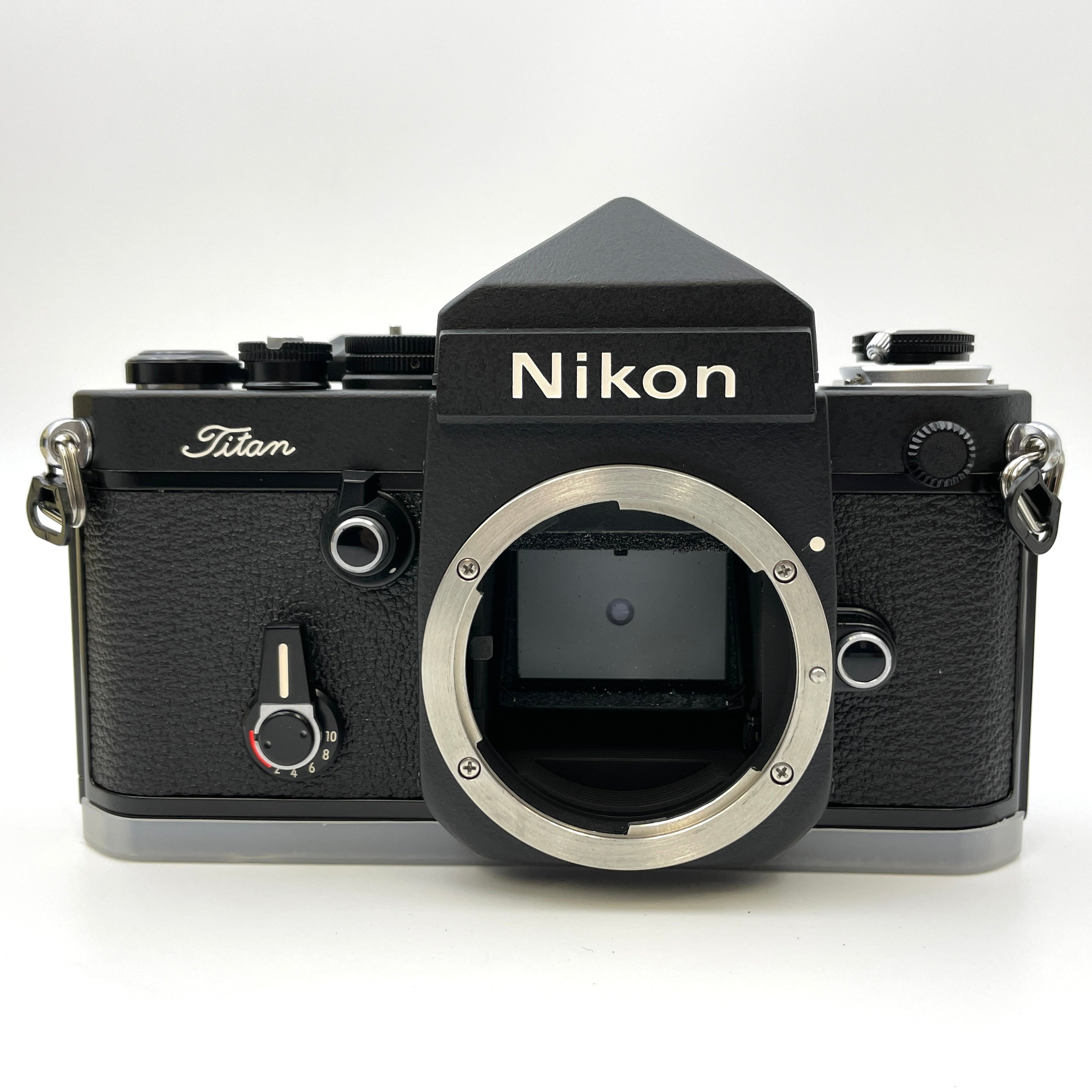 Nikon_(ニコン)_F2 チタン(ネーム有) ブラック_フィルムカメラ_未使用品